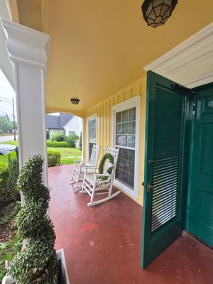 A Historic Tyler Home Gets a Careful Exterior Refresh