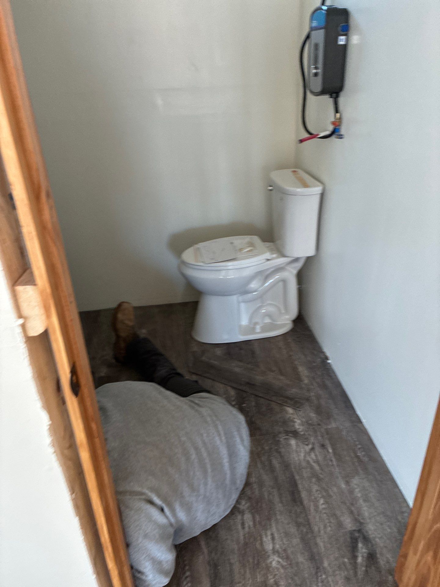 Interior Work by Clays Services Inc