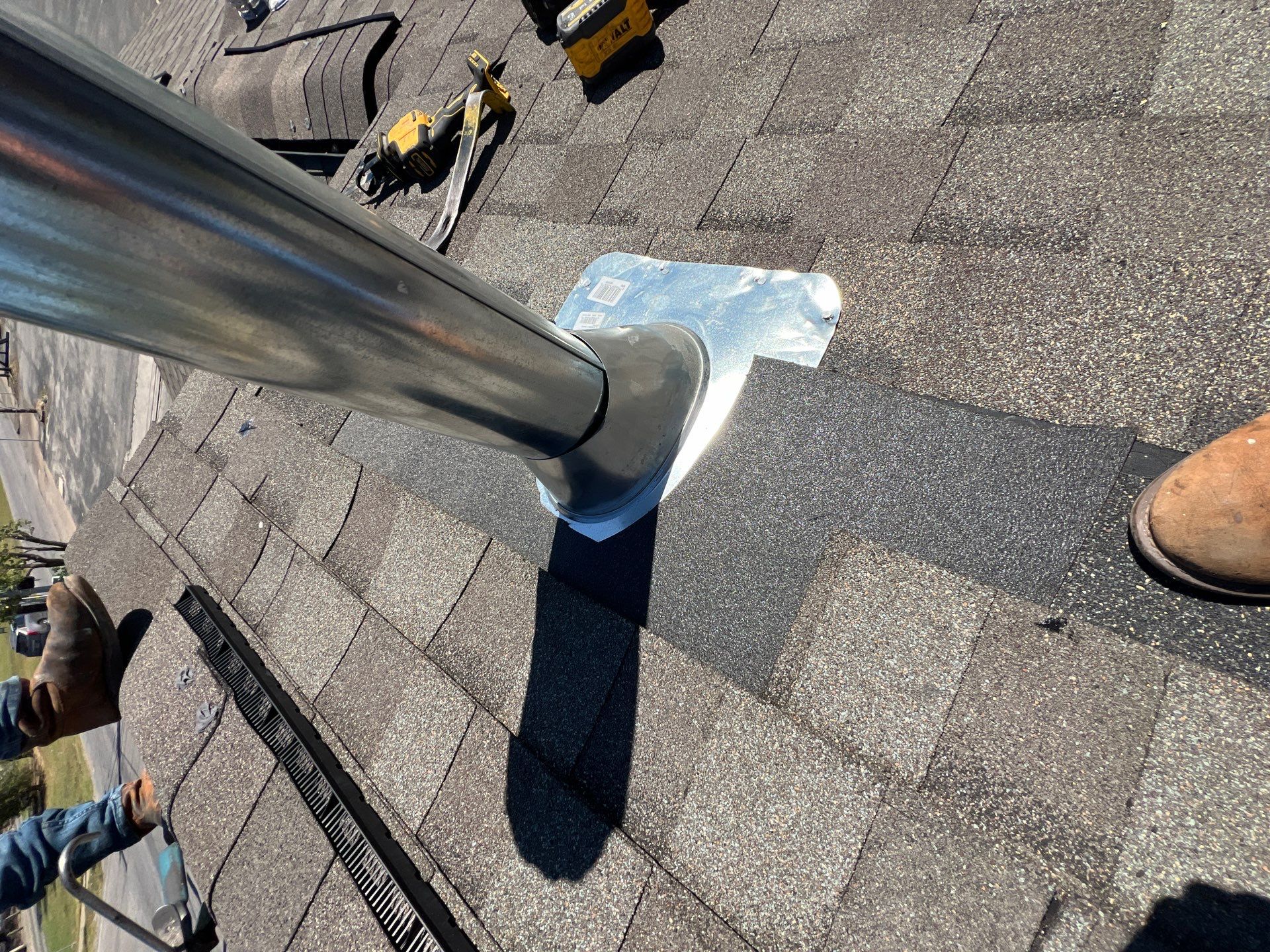 Residential Roofing Installation using Owen's Corning Duration (Lifetime) Shingles by Roof Repair Company