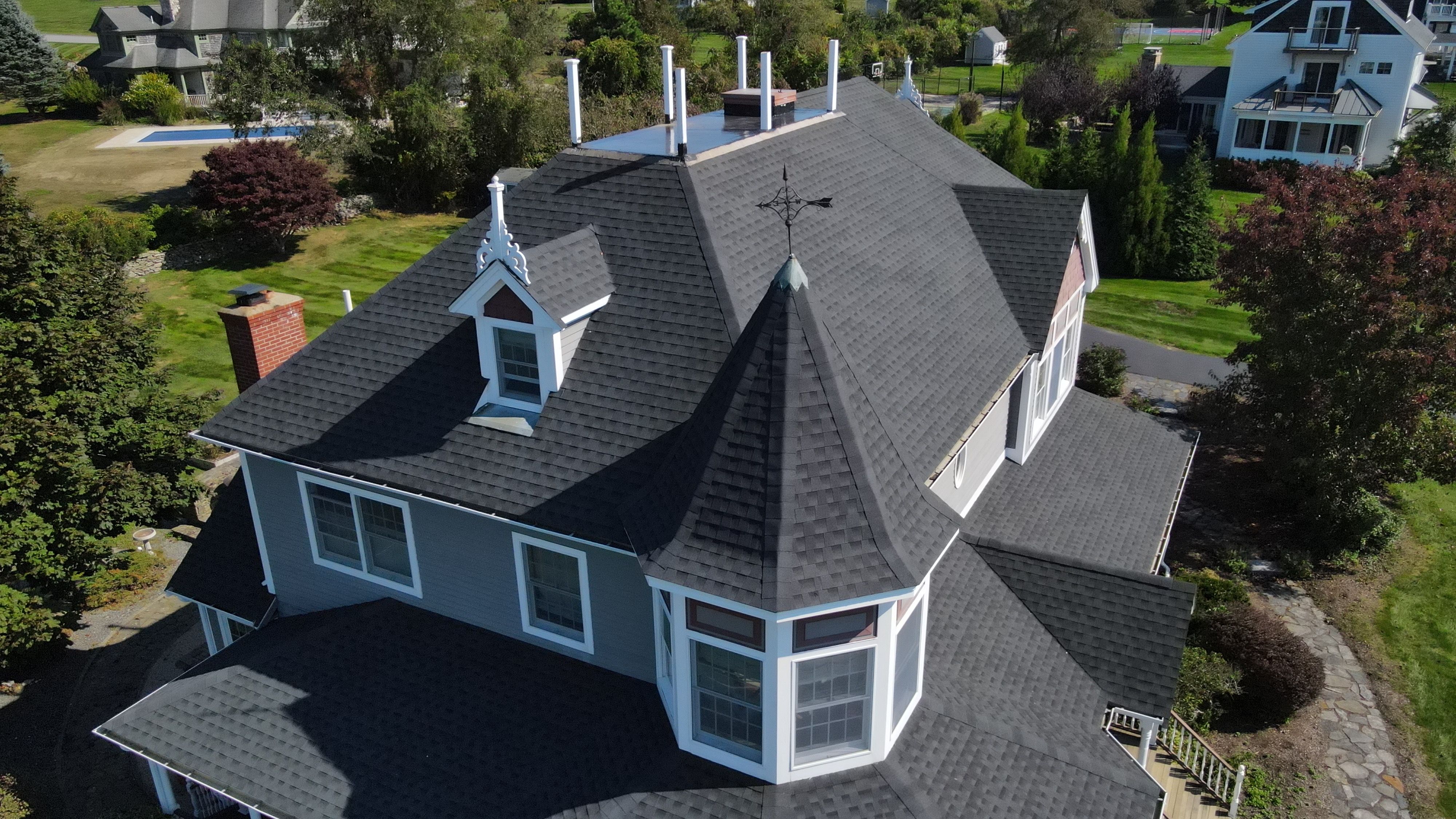 King Charles Oceanview Victorian - Architectural Asphalt by Rinaldi Brothers