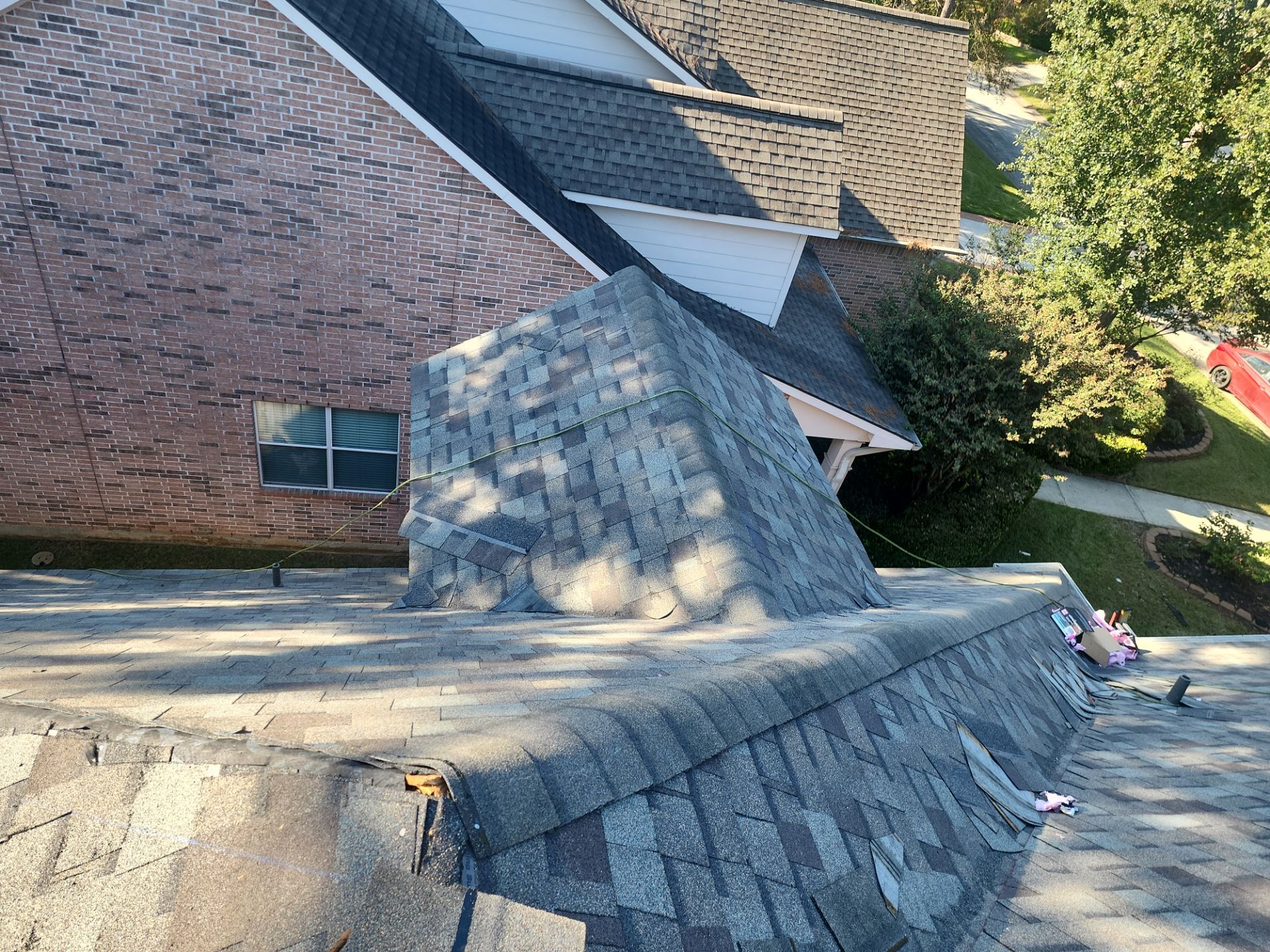 Residential Roofing Installation using Owen's Corning Duration (Lifetime) Shingles by Roof Repair Company