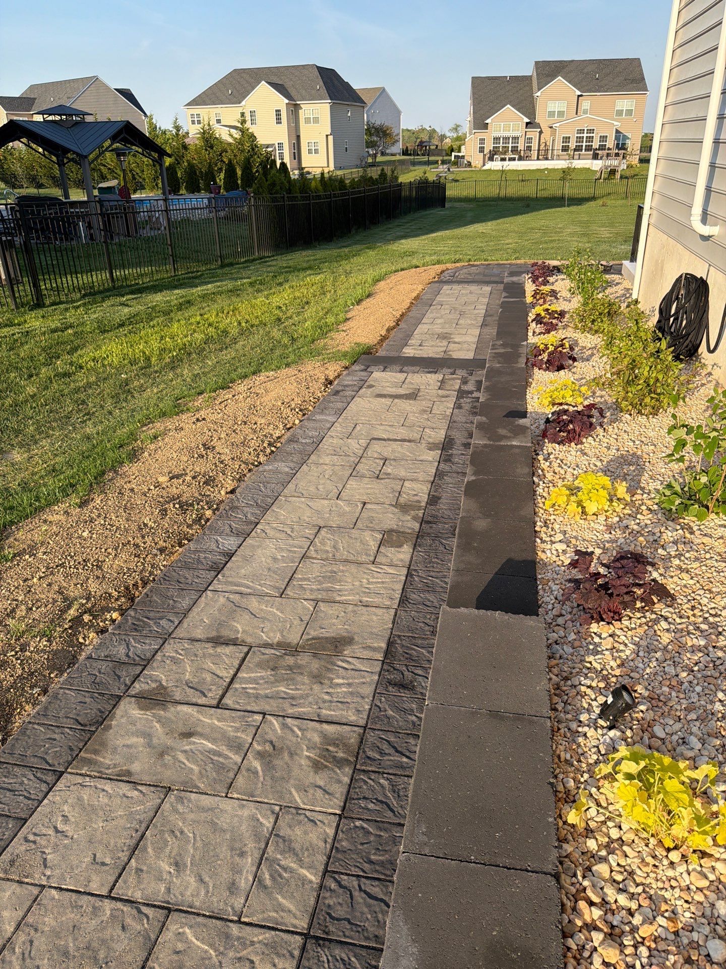 Hardscape Project by Studio G Indoor Spaces & Outdoor Living