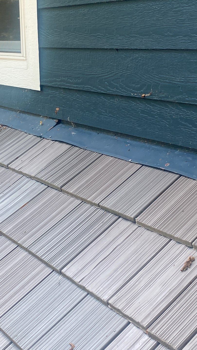 DaVinci Roof Installation with Snow Guards in Oconomowoc Lake by Custom Installations