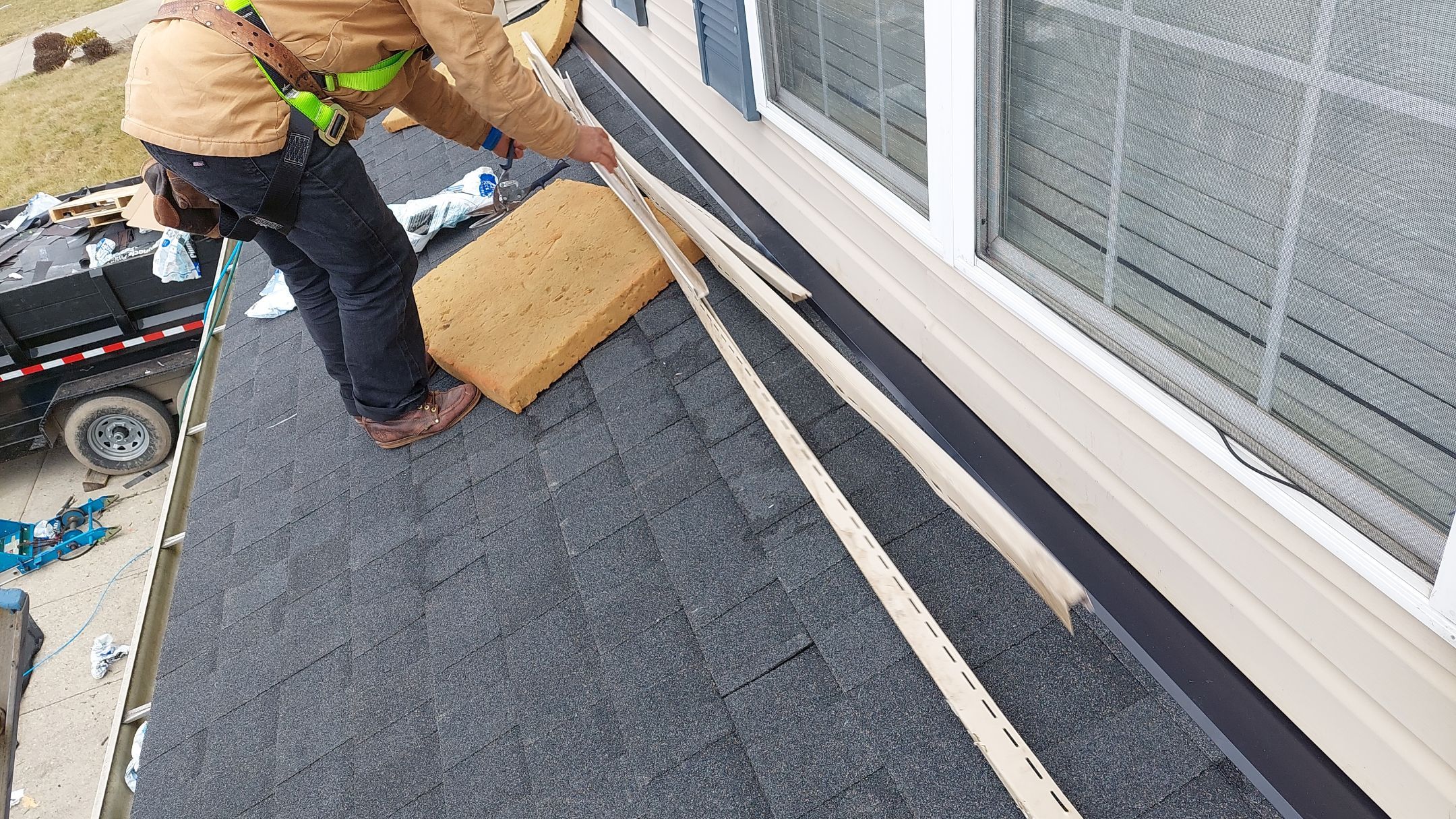 Atlas Black Shadow by Tamlin Roofing