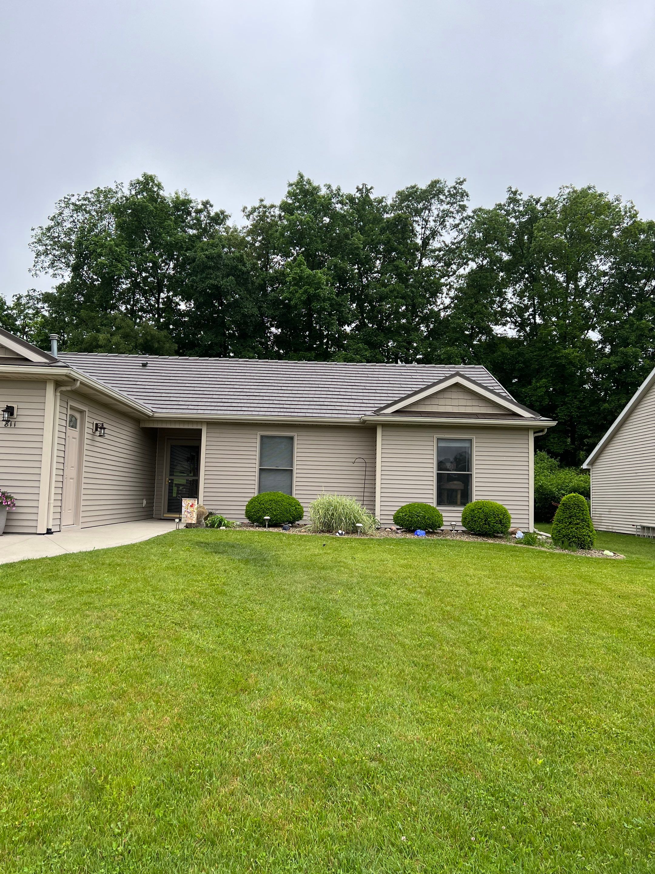 Burnished Slate Metal Shake Roof for Retired Homeowners in Angola, Indiana by 4Ever Metal Roofing