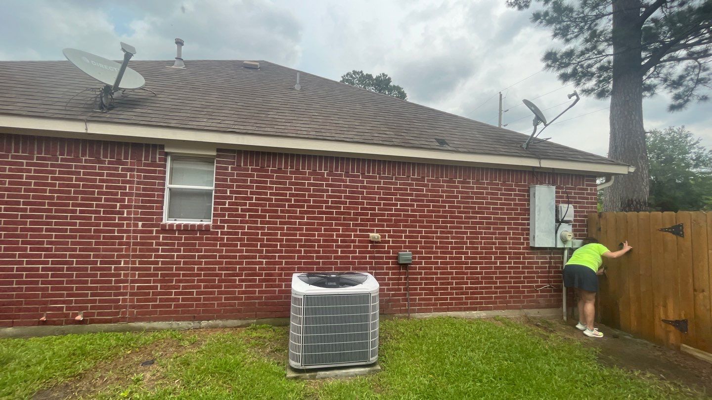 Residential Roofing Installation using Owen's Corning Duration by Roof Concepts Construction