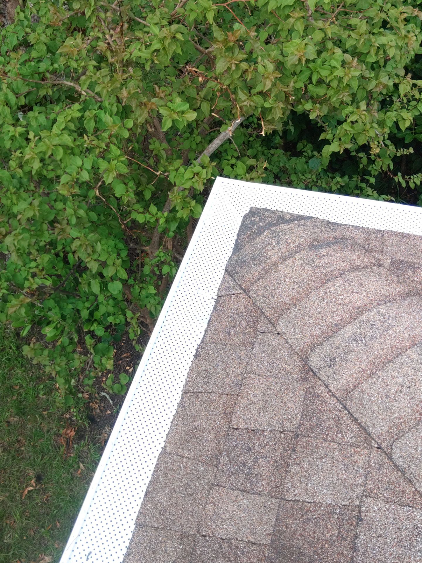 Leaf Guard System Installation in Sarasota FL by Gutter Professors