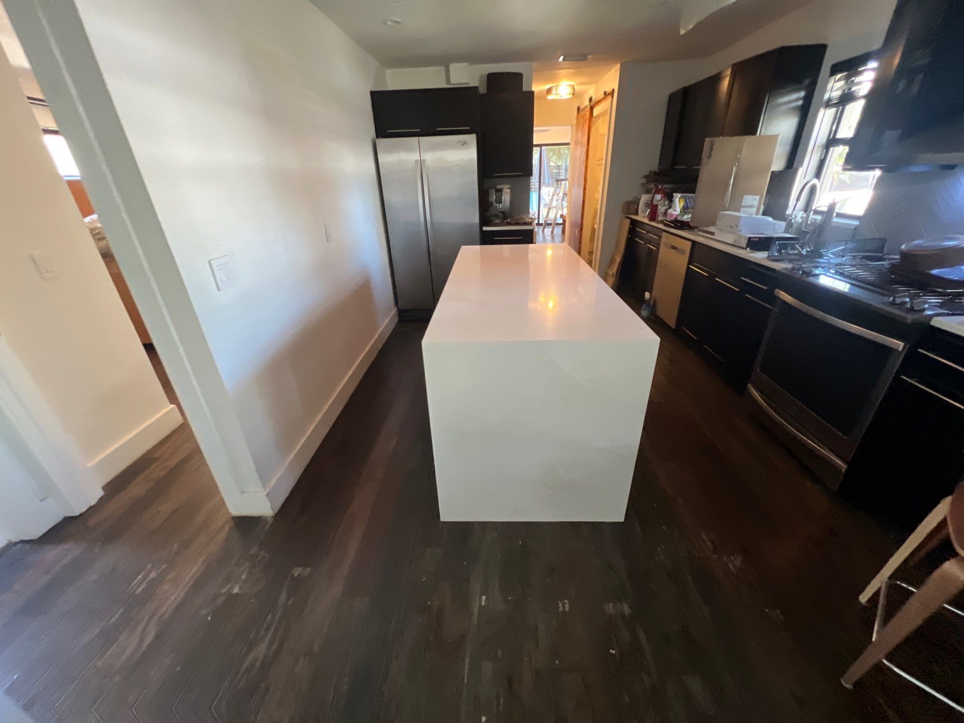 Windstorm Damage & Multi-Room Water Mitigation in St. Petersburg by Right On Time Restoration