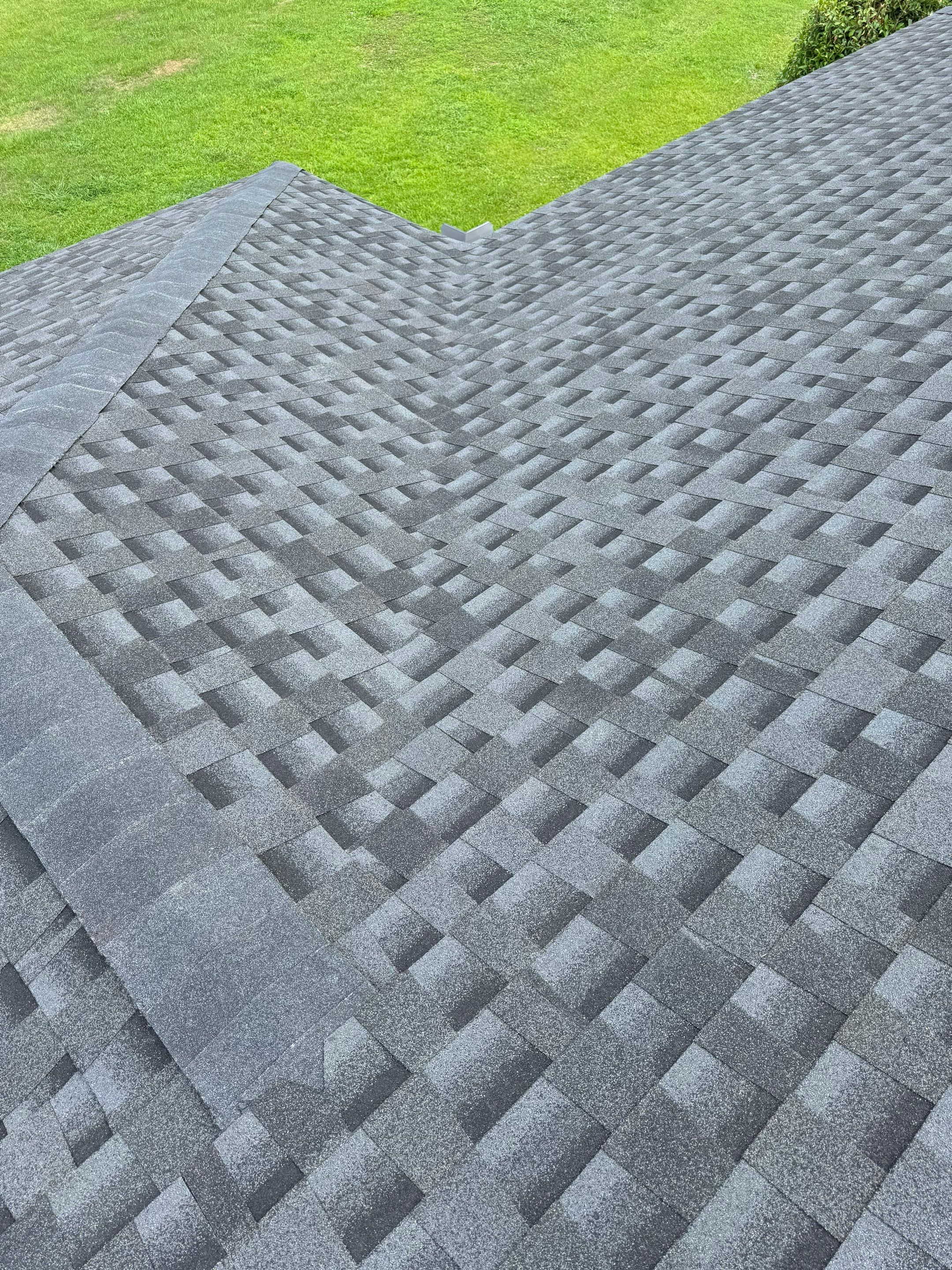 GAF HDZ - Charcoal by Linta Roofing Inc