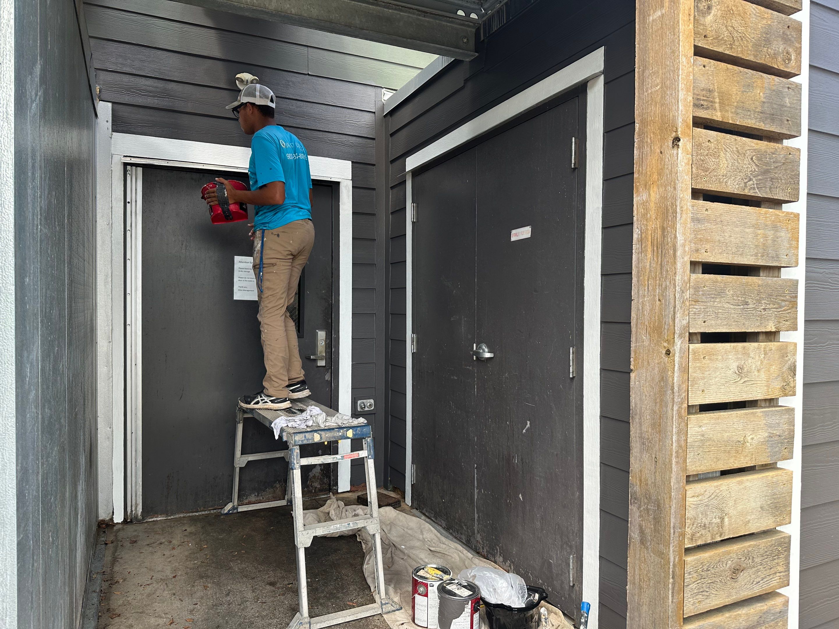 Refreshing Slim Chickens in Tyler, Texas by Quality Coats Painting