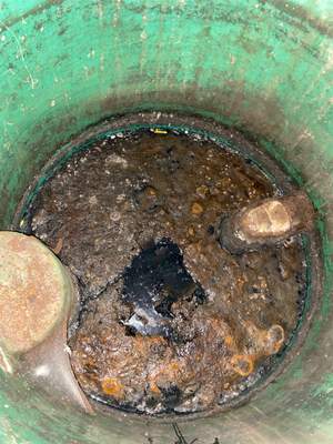 Hydro Jetting of Catch Basin Inlet and Outlet