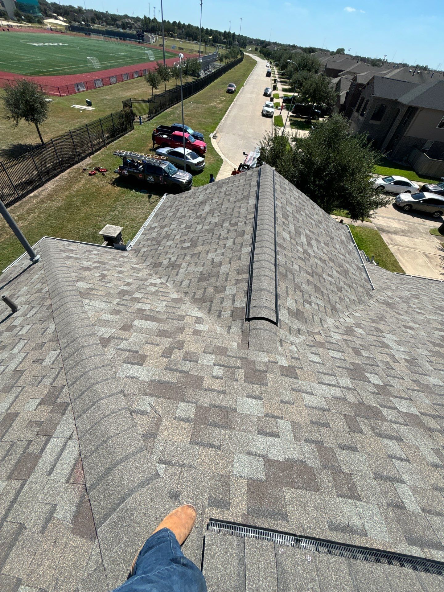 Residential Roofing Installation using Owen's Corning Duration (Lifetime) Shingles by Roof Repair Company