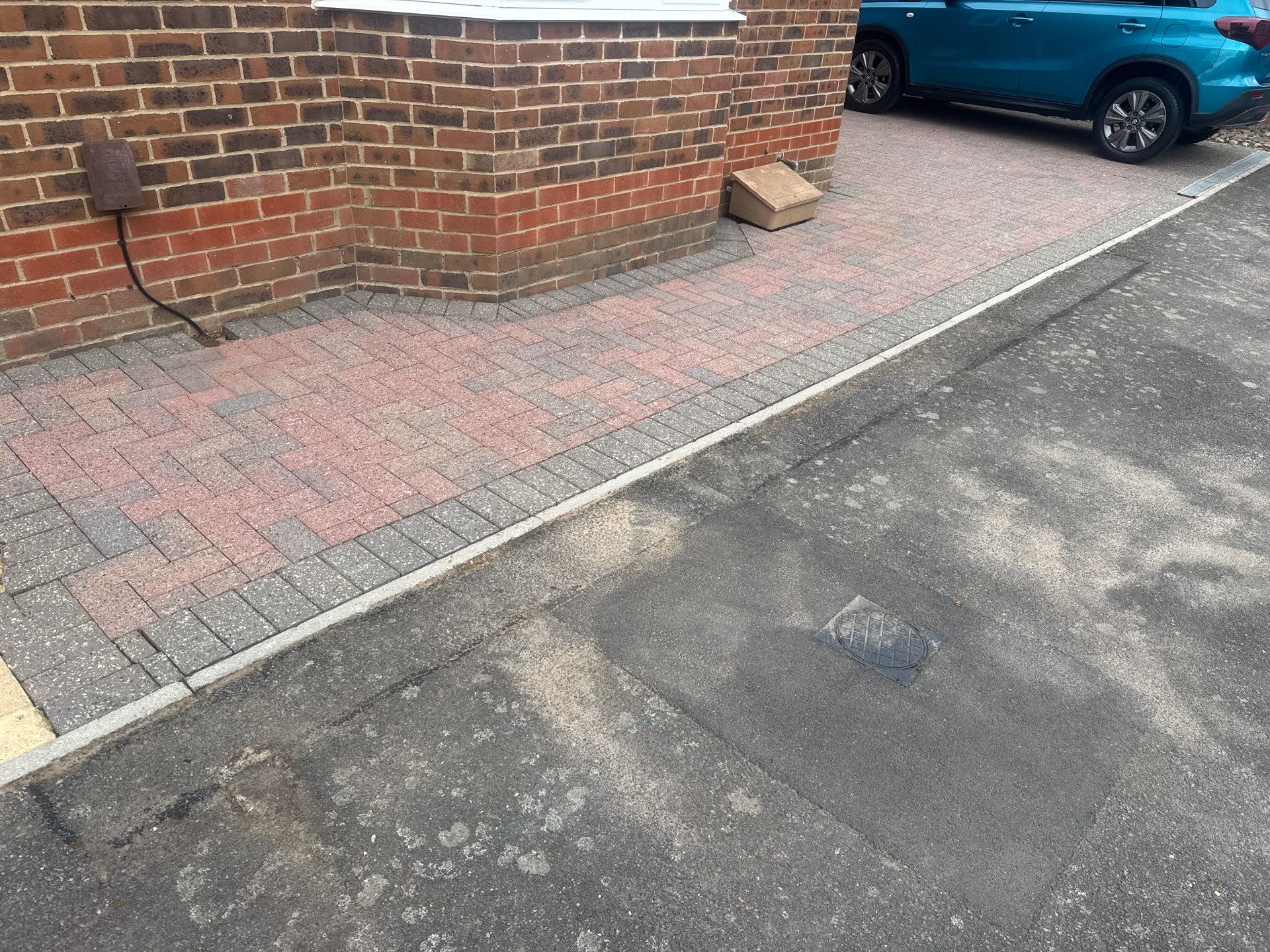 Driveway Clean using Honda 21lt High Pressure Machine by Ges Exterior Cleaning ltd
