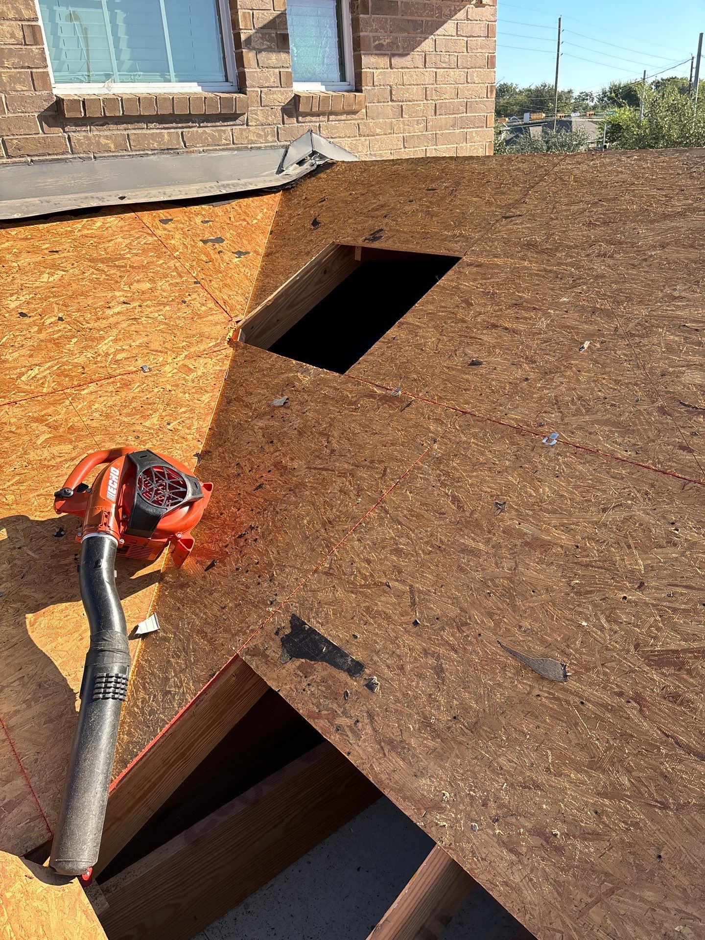 Residential Roofing Installation using Owen's Corning Duration (Lifetime) Shingles by Roof Repair Company