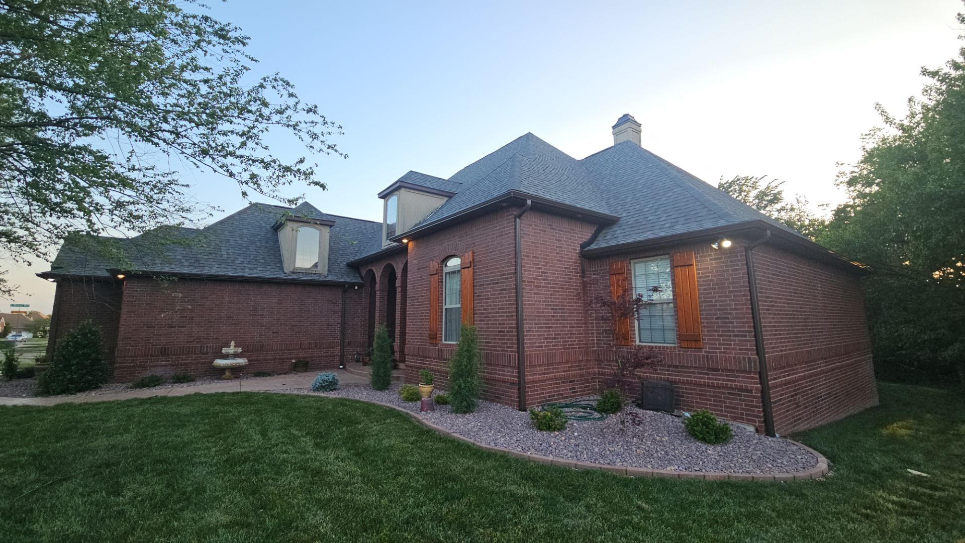 Residential Roofing Install - Atlas Pinnacle Pristine W/ Scotchguard - Color Summer Summer Storm  by Titan Commercial & Residential Roofing 