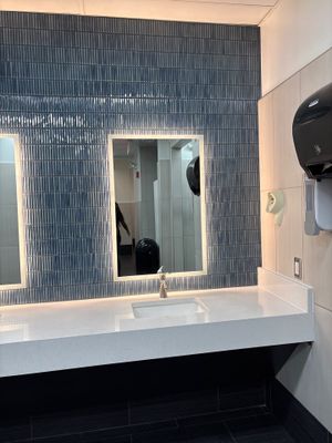 City Center One Life - Men's and Women's Locker rooms
