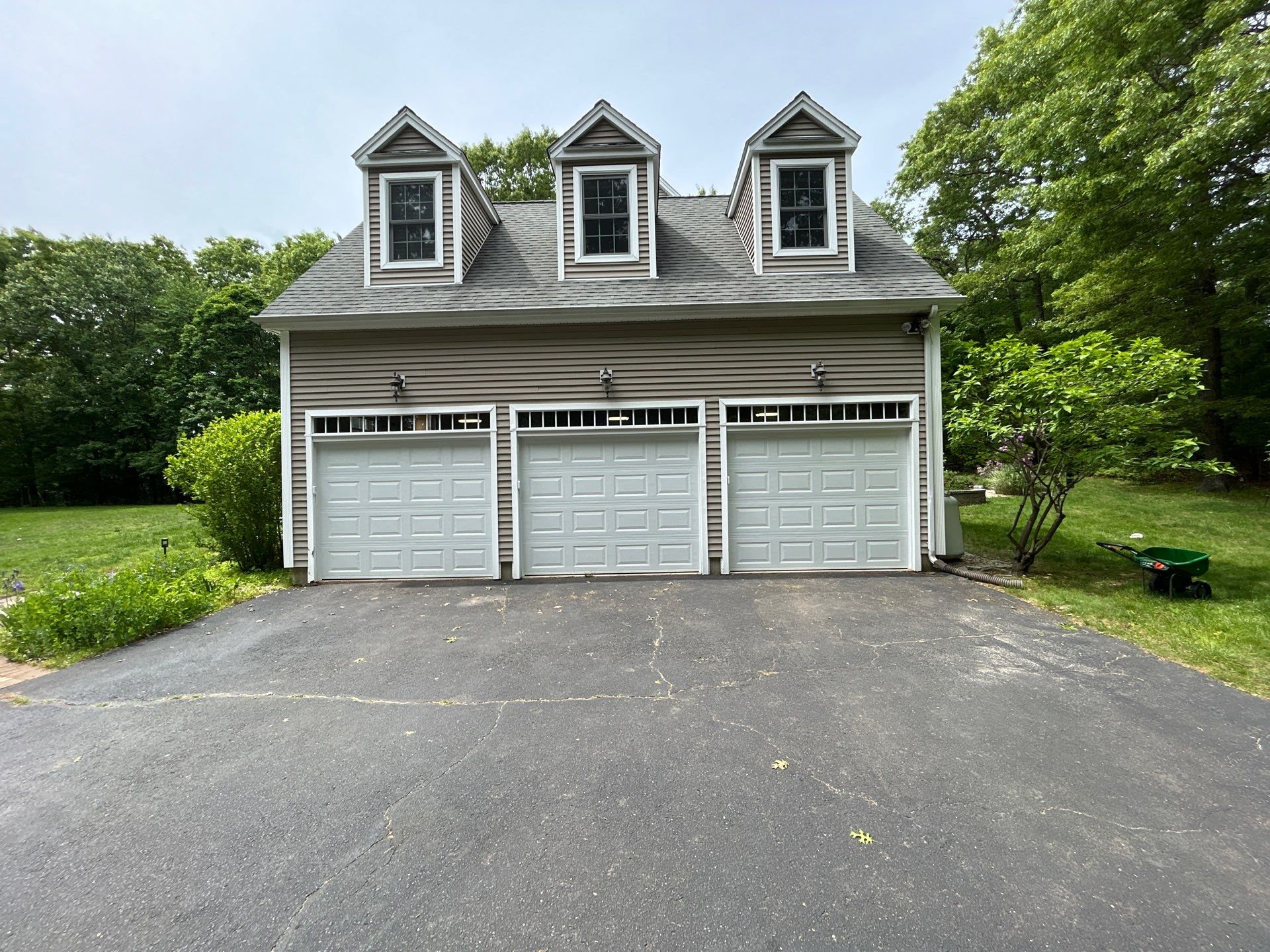 Garage Door Installation using Amarr Olympus Garage door by DiGiorgi Roofing and Siding Inc