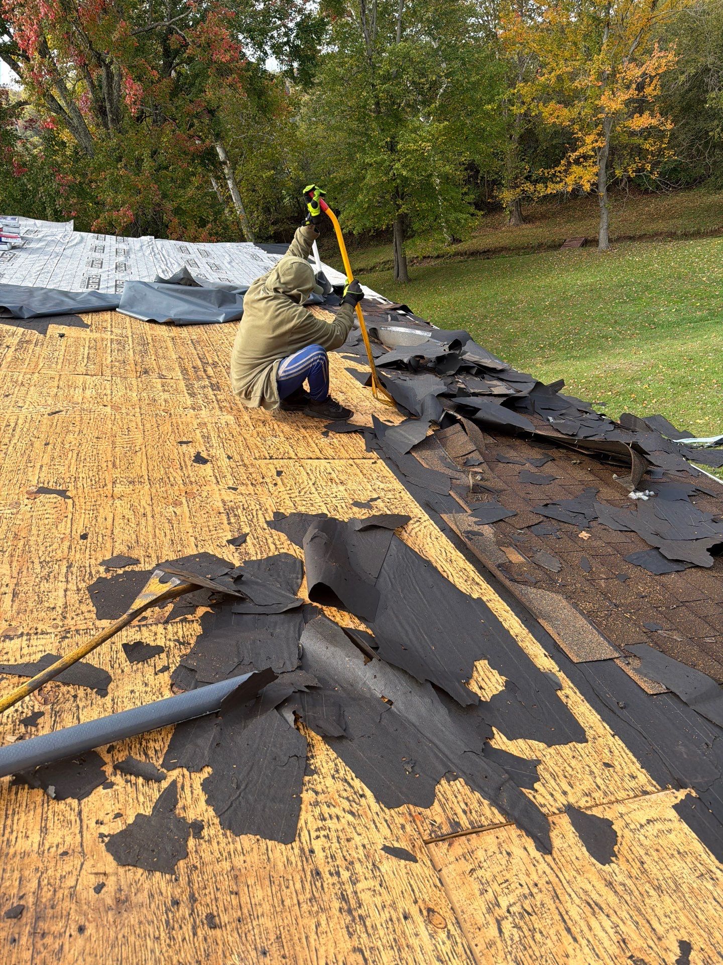 Residential Roofing Installation using GAF Timberline HDZ Shakewood by Rainstoppers Roofing