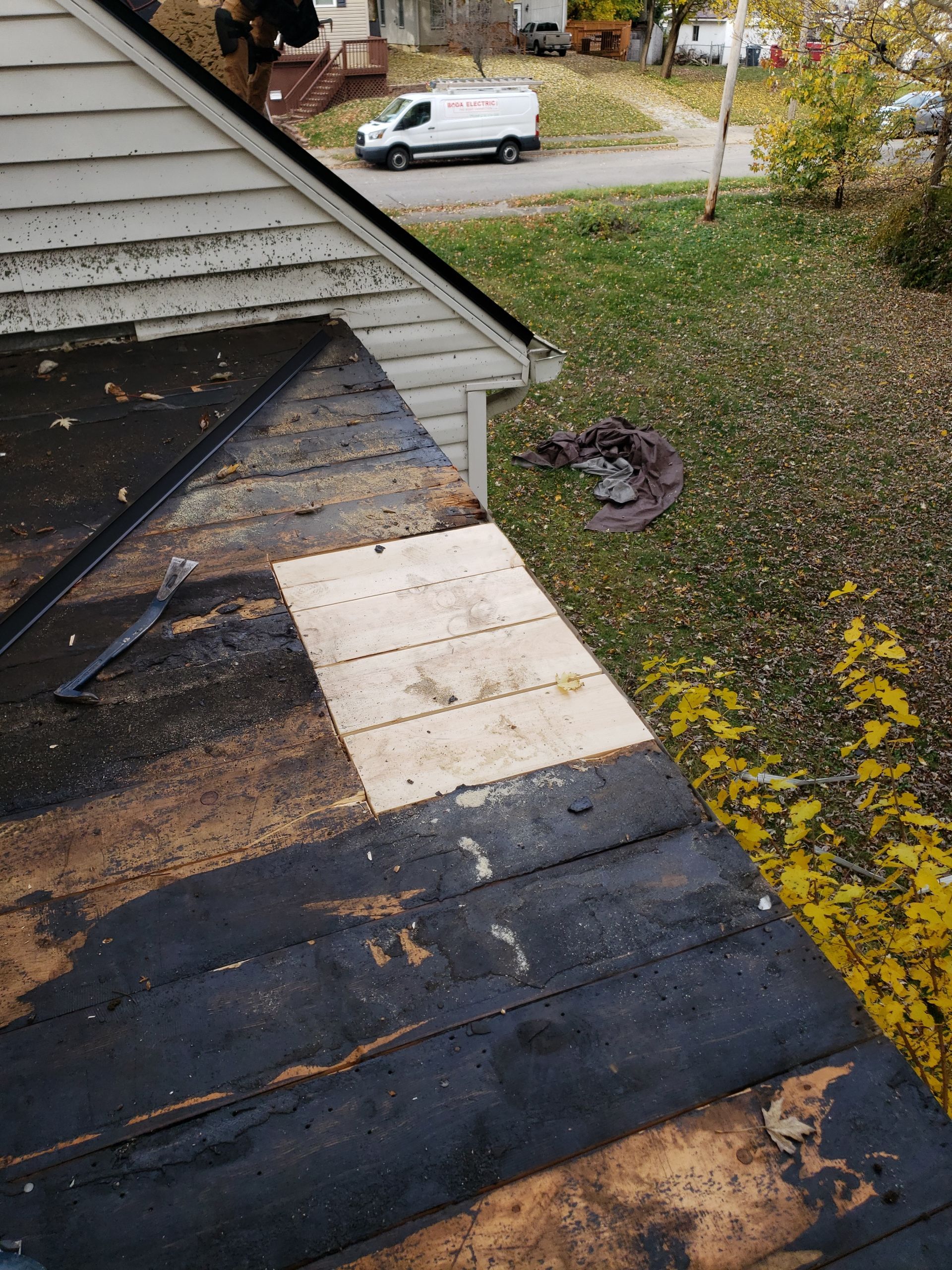 ATLAS PINNACLE COLOR: SCOTCHGARD COASTAL GRANITE DRIP EDGE: WHITE by Eagle Eye Roofing