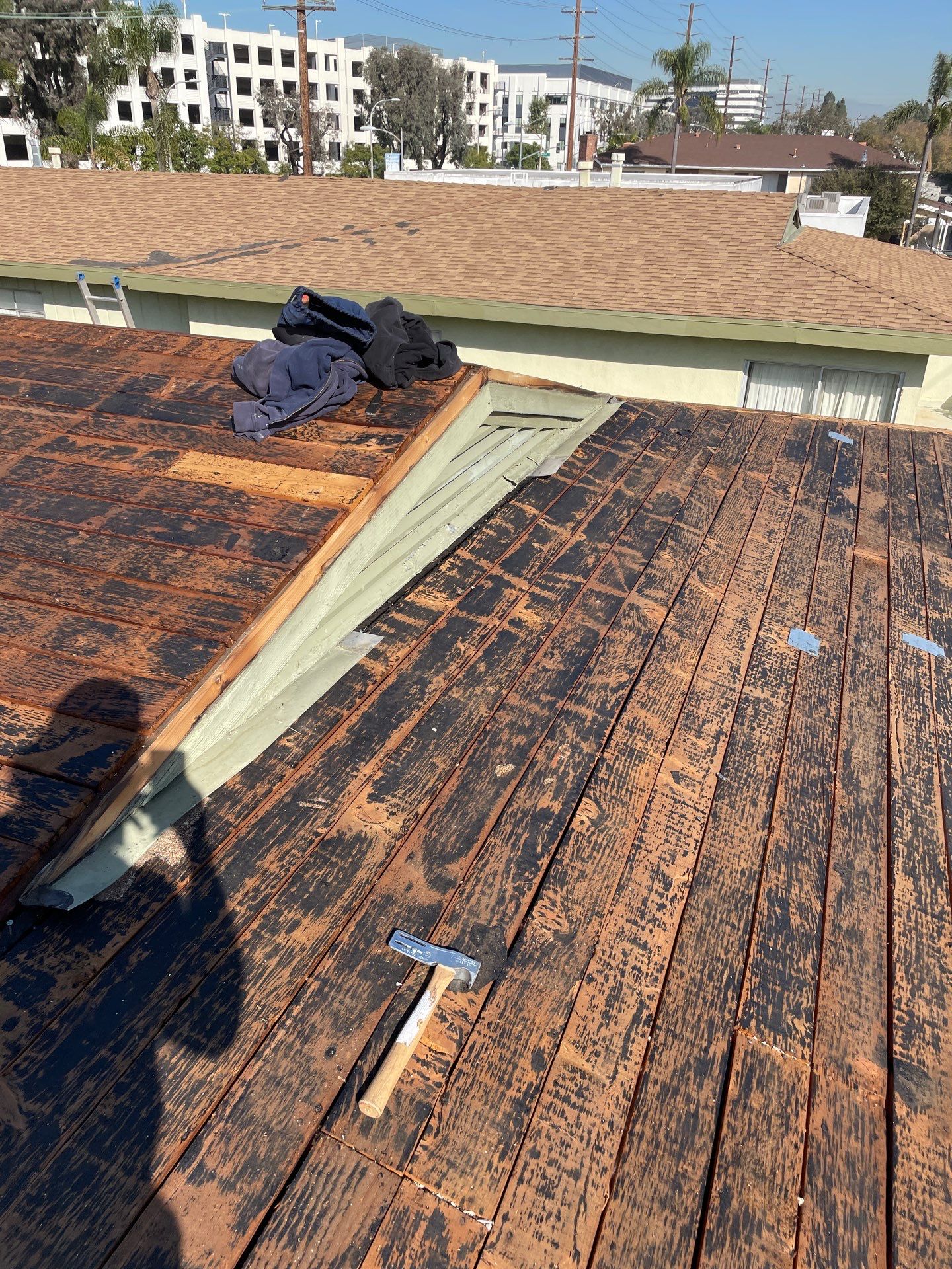 NEW ROOF: Apartment Building in Culer City by Hull Brothers Roofing