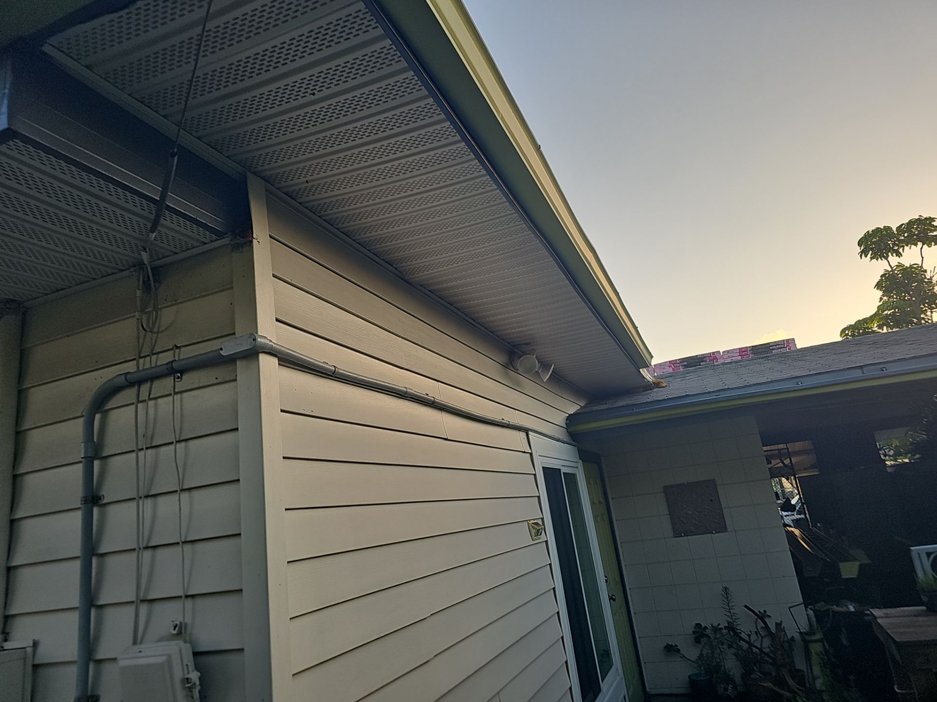 Project in St. Petersburg 33711 by Mitchell Roofing Company LLC 