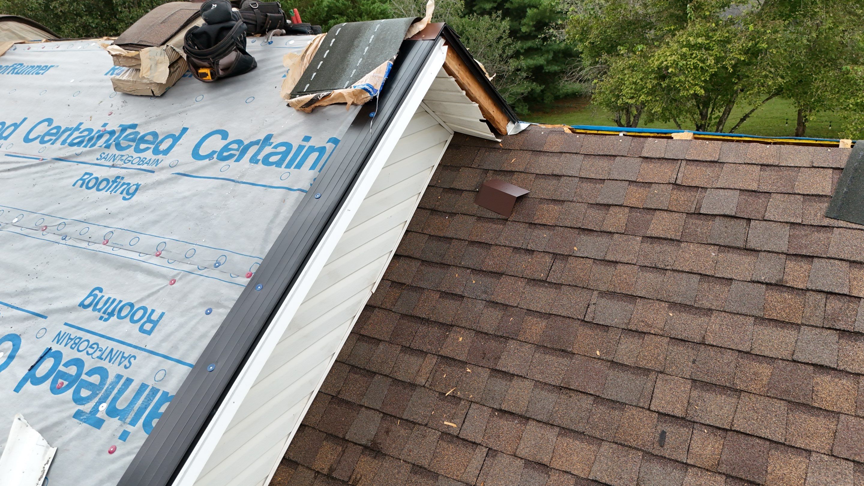 Heather Blend Re-Roof by Royal House LLC