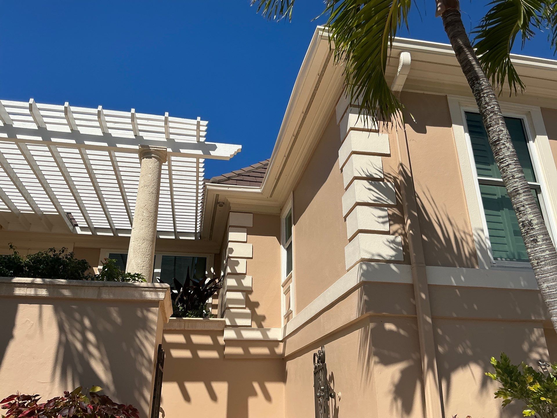 6-Inch Seamless Gutters Installation Project in Longboat Key FL by Gutter Professors