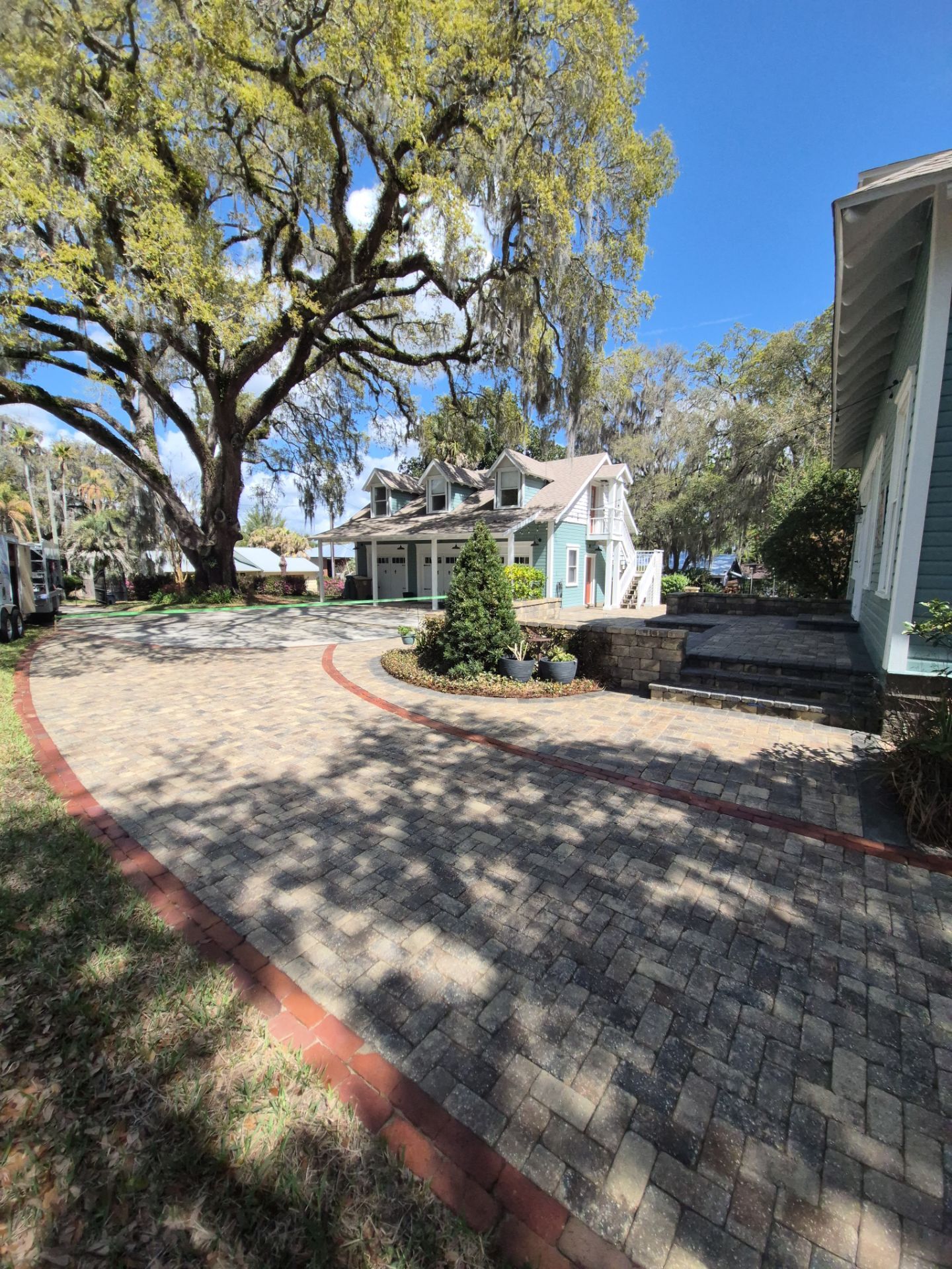 Comprehensive Paver Sealing and Hardscape Restoration in Ocala by Infinite Exteriors LLC