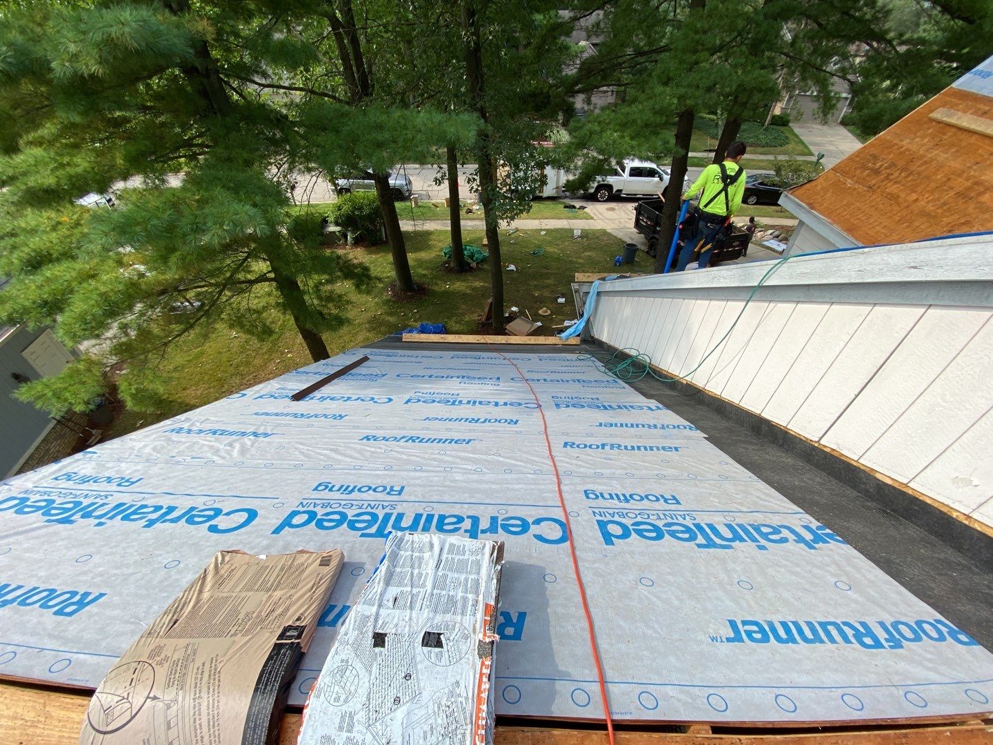 Roof Replacement using CertainTeed Landmark by 180 Contractors