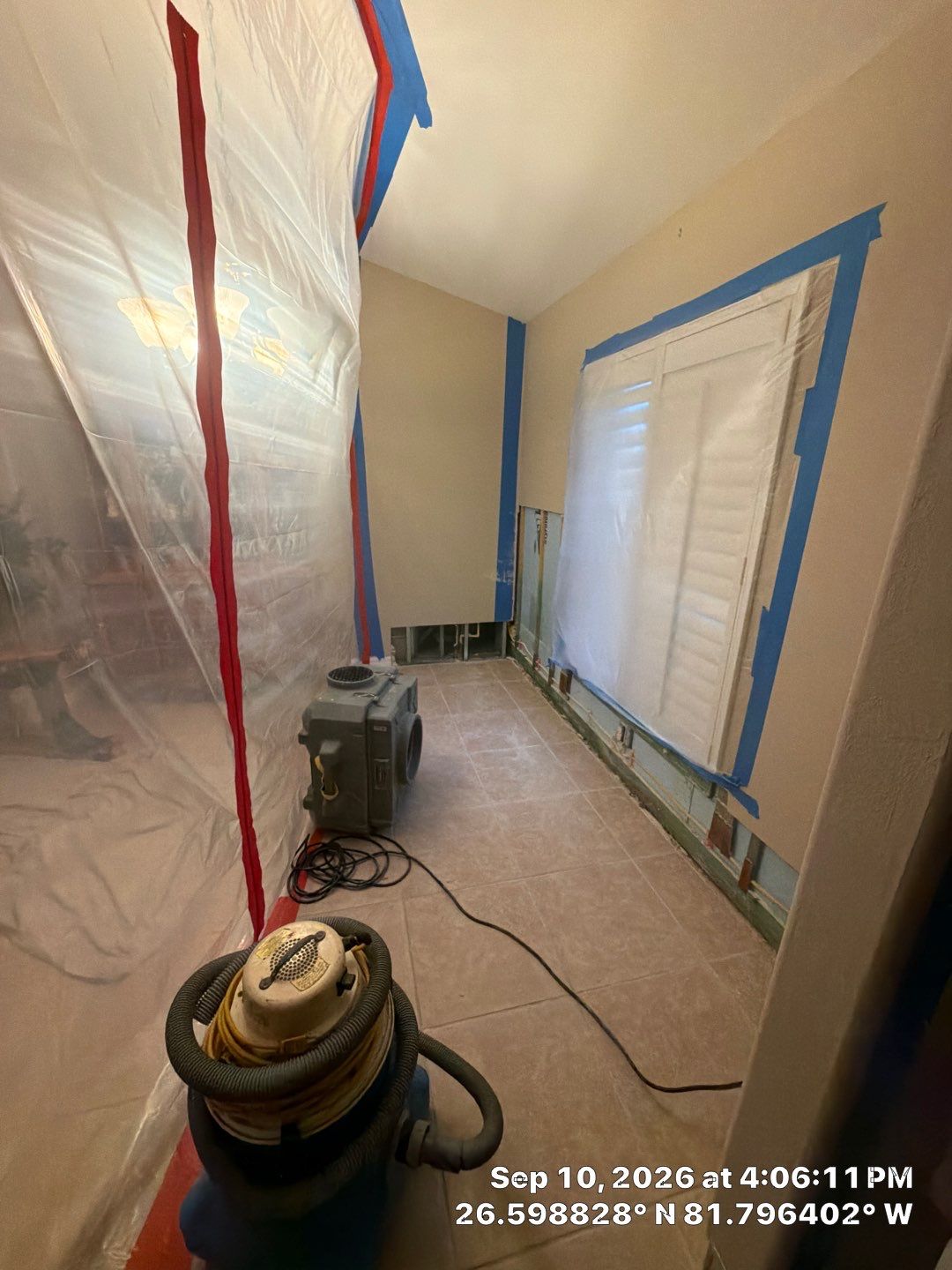 Fort Myers Water Damage Restoration and Professional Mold Remediation by Microscope
