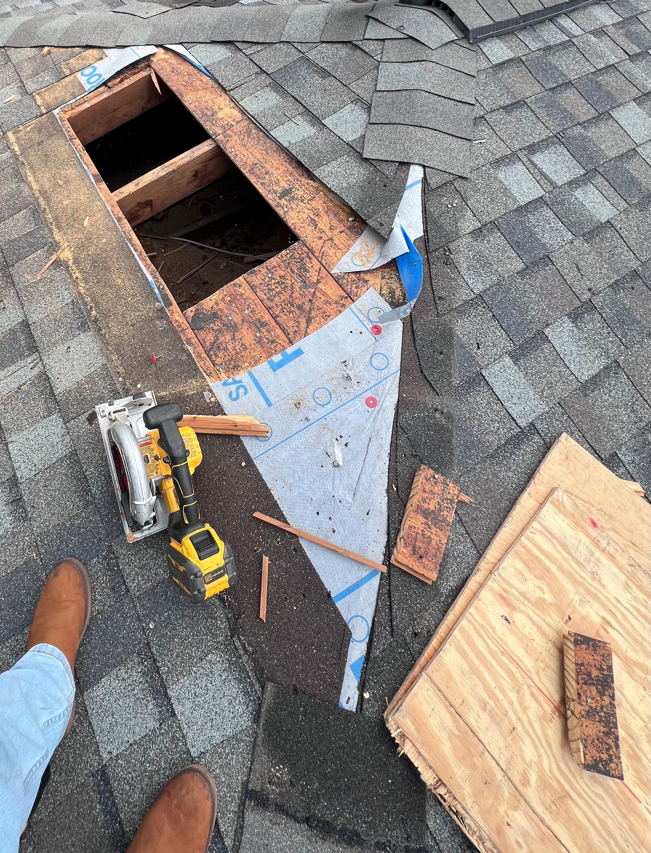 Residential Roofing Repair using Owen's Corning Duration (Lifetime) Shingles by Roof Repair Company
