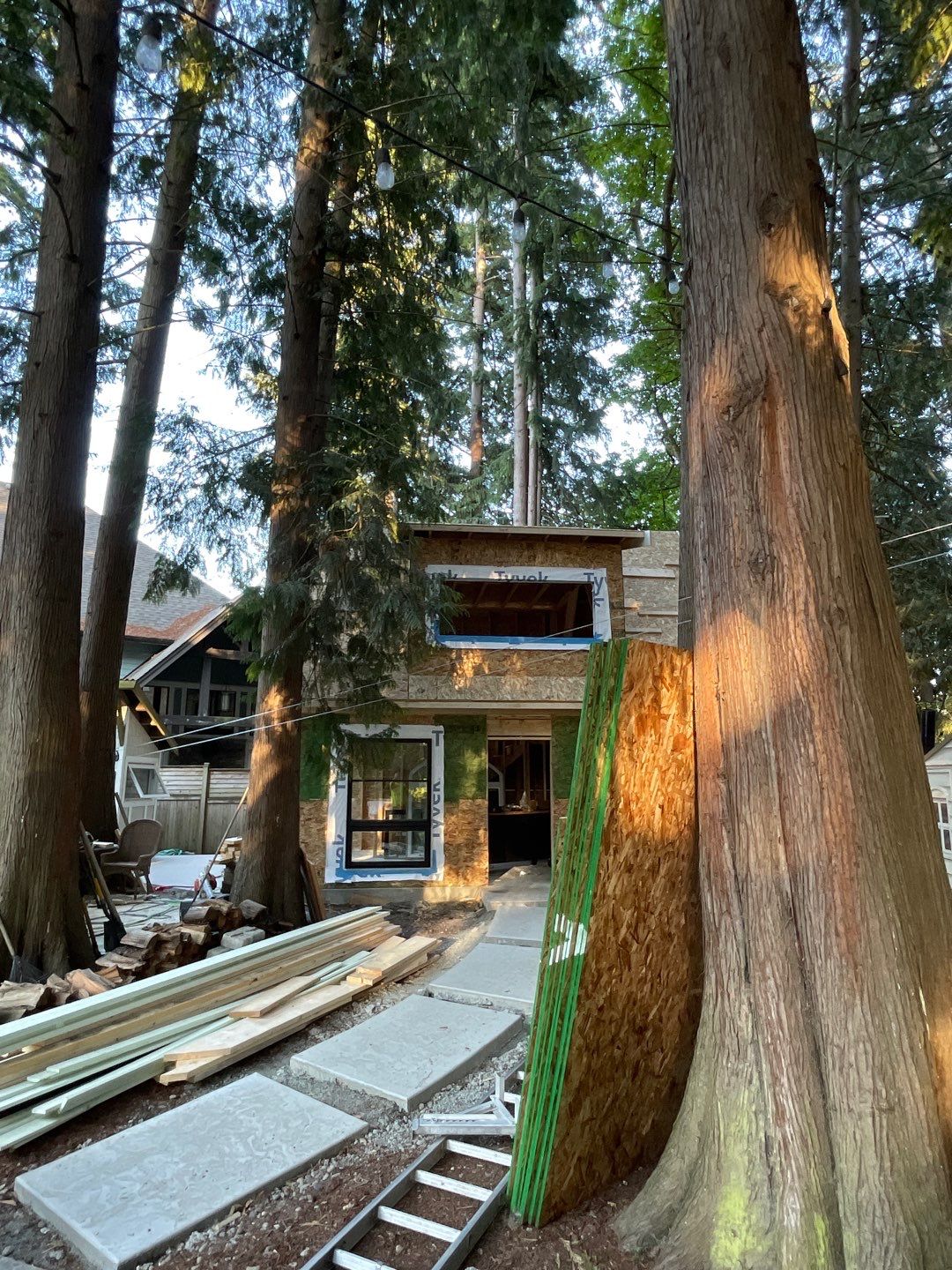 Residential Roofing Installation using OC Oakridge shingles by Top Notch Roofing Inc