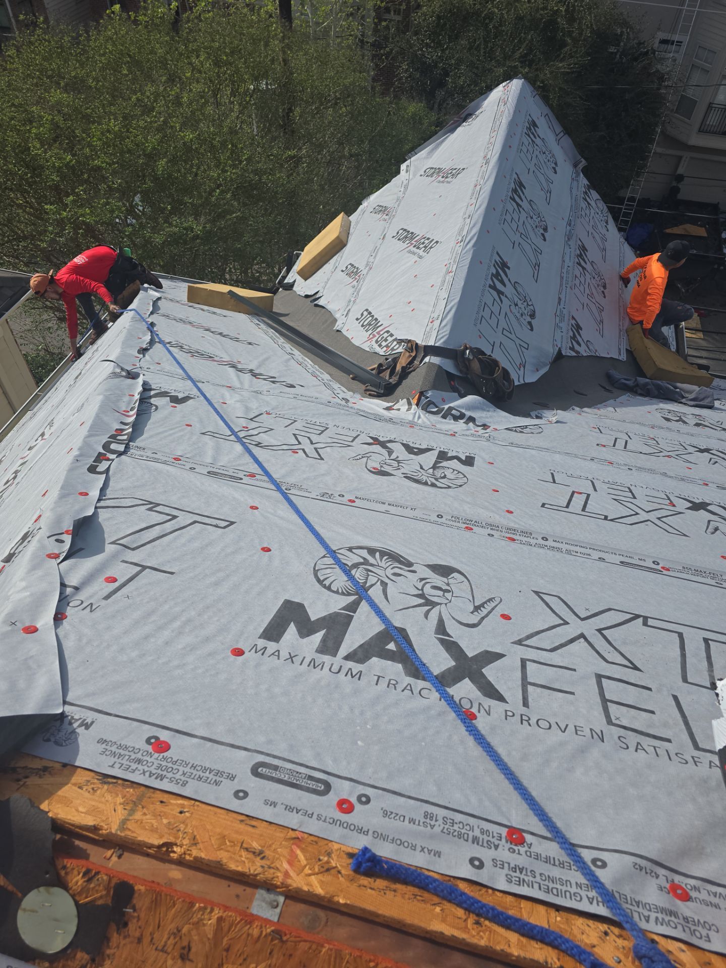 Roof Replacement Houston by Roof Repair Company