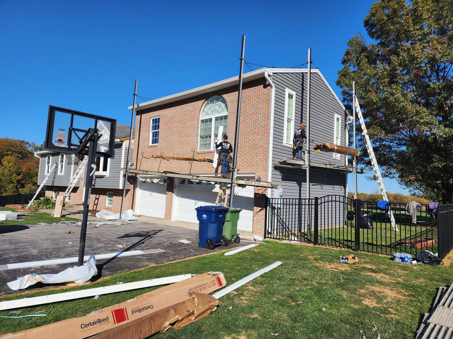 Siding, Window & Door Installation by Roof Right Inc