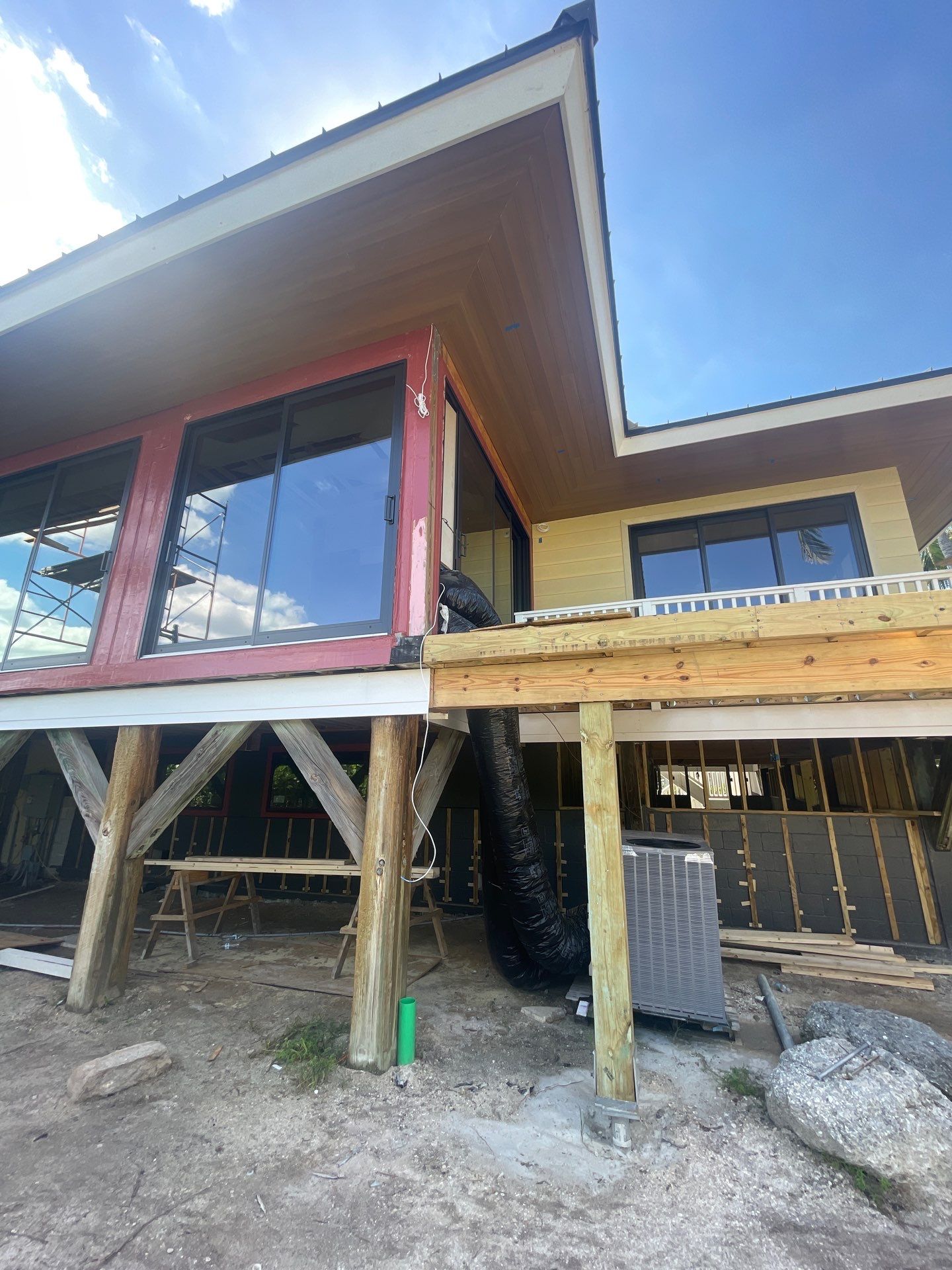 7-Inch Smooth Box Seamless Gutters using Seamless Gutters and Metal Fascia in Sanibel FL by Gutter Professors