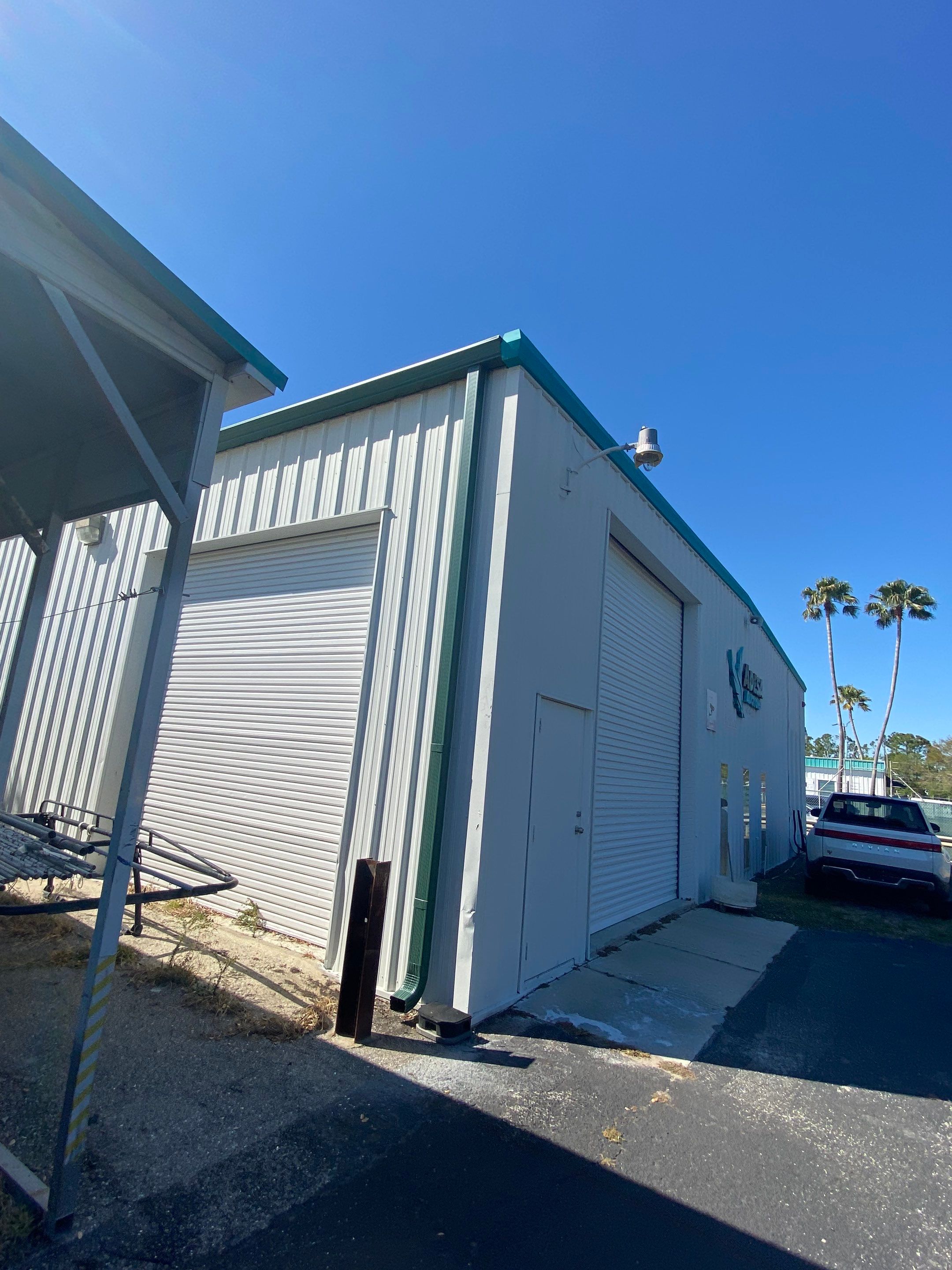 Black Box Seamless Gutters in Bradenton FL by Gutter Professors