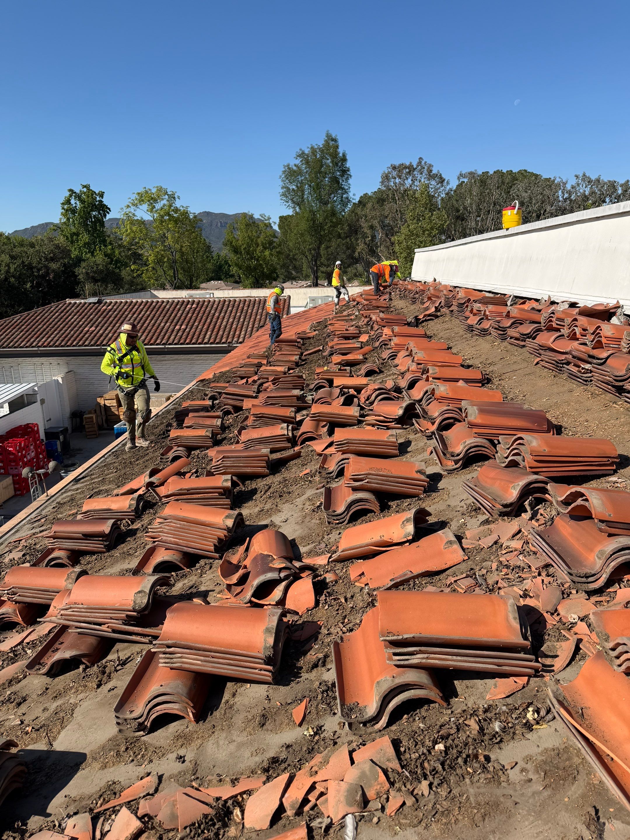 Regency Westlake Shopping Center  by Sanchez Single Ply Roofing