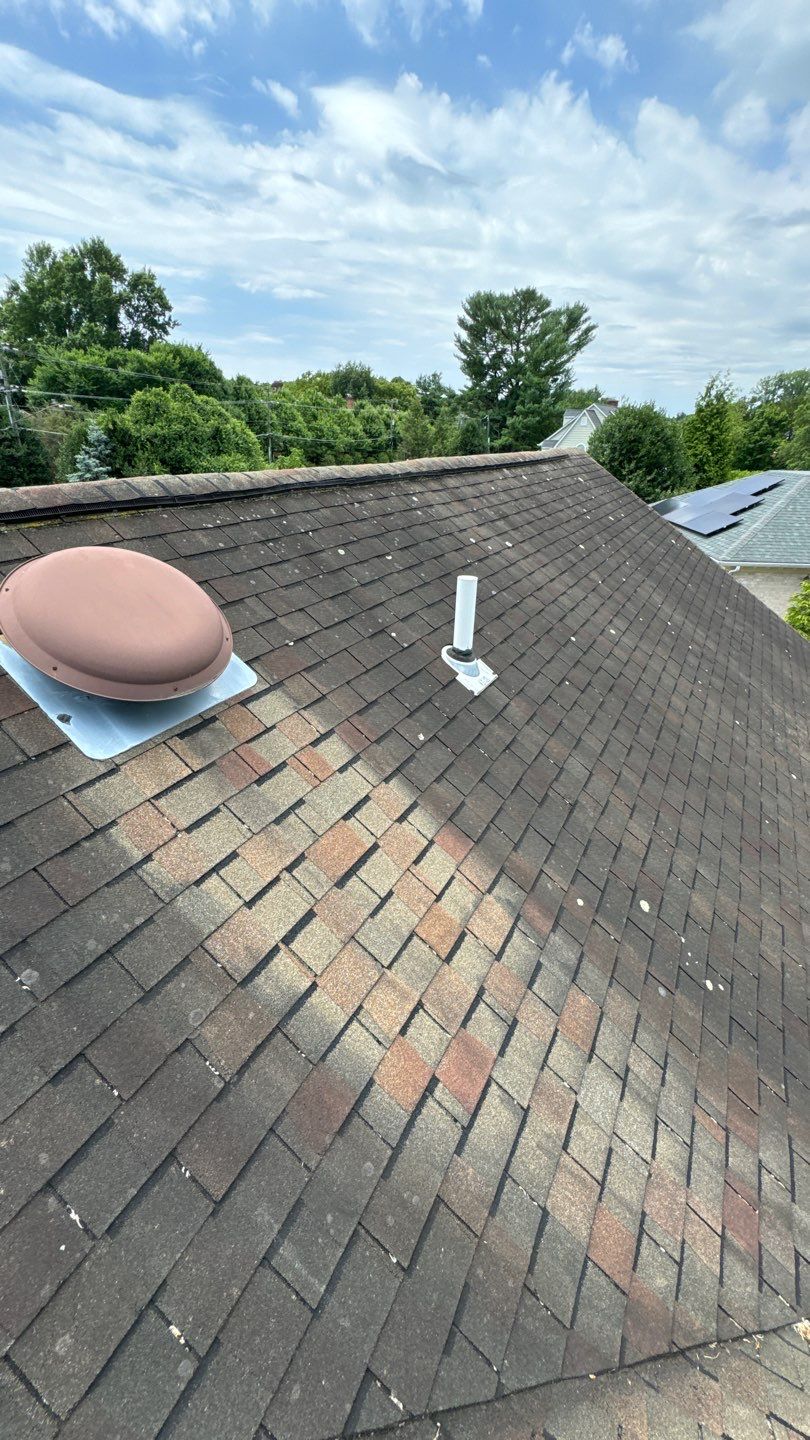 McLean: Residential Roof Installation with Landmark Pro Designer Shingles in Max Def Moire Black by RM Banning, Inc.