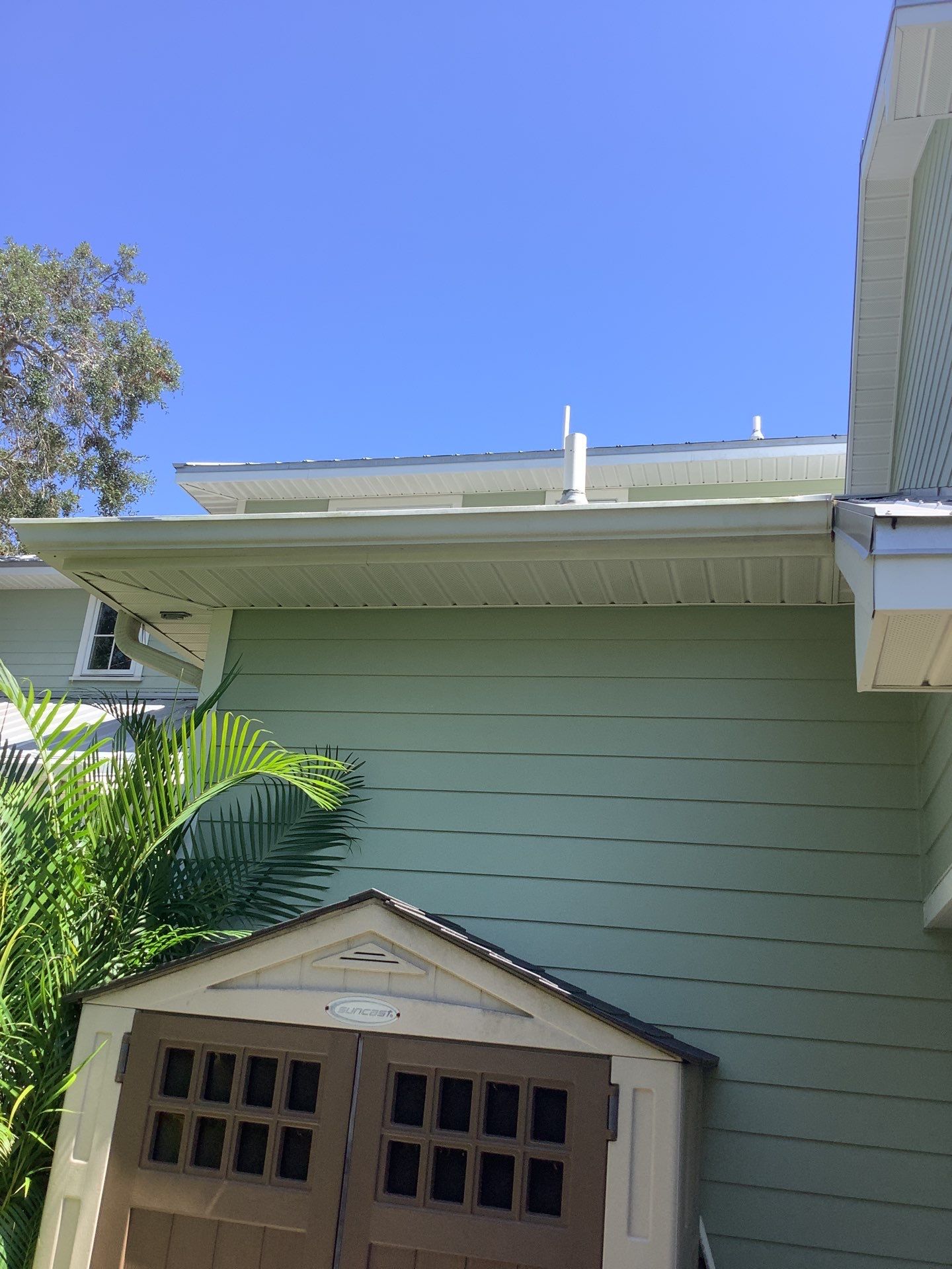 Gutter Cleaning Service in Sarasota FL by Gutter Professors