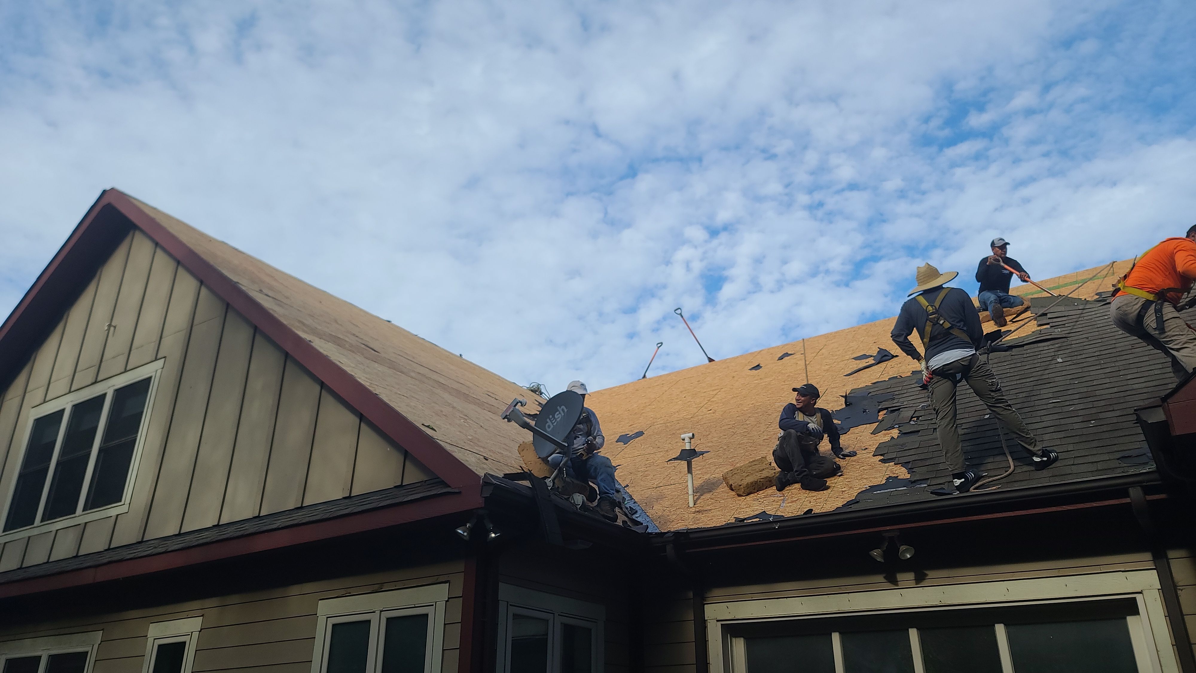 Tony's roof by BROCK BUILDERS 