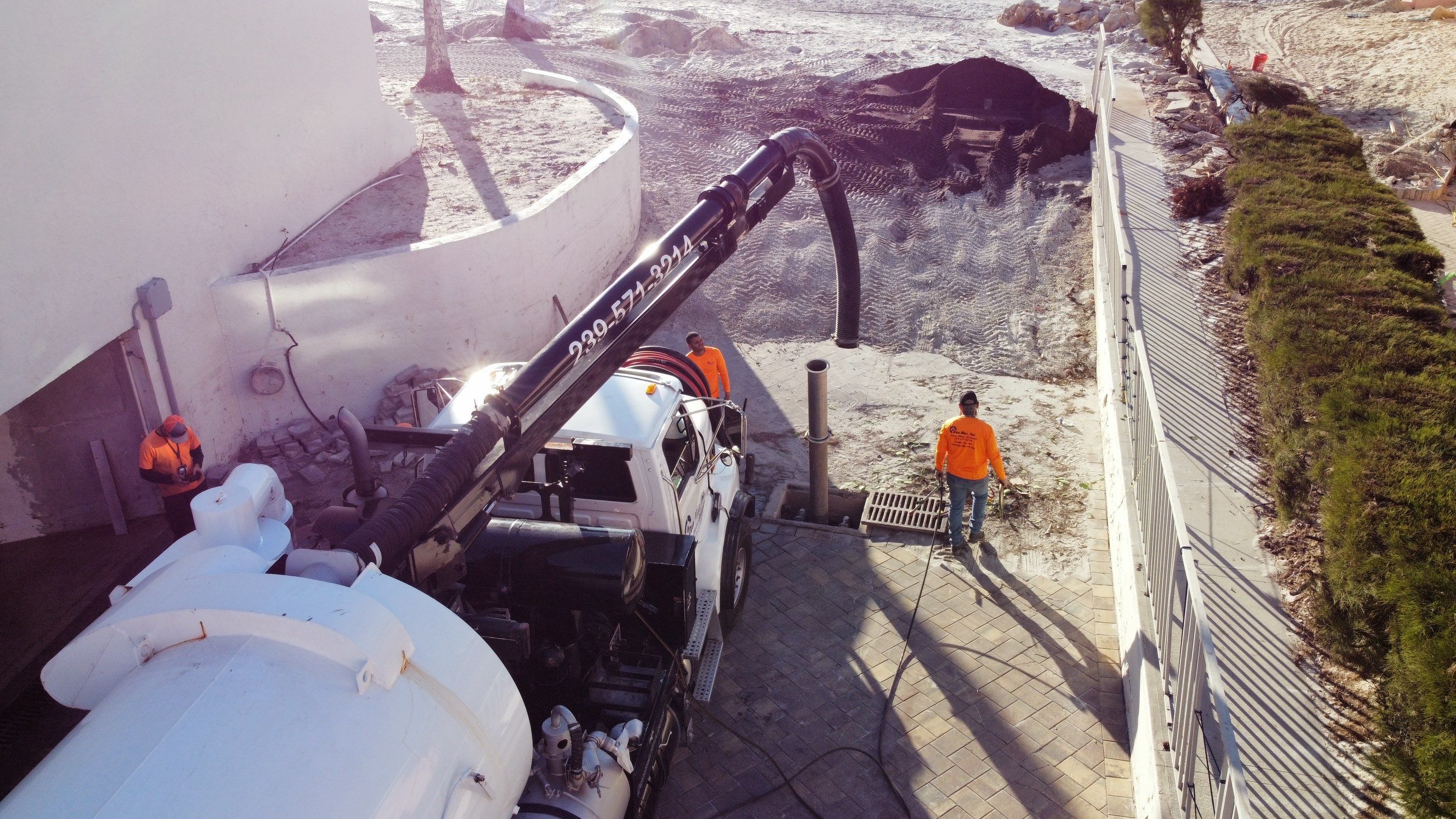 Naples Condo Complex Stormwater System Maintenance and Hurricane Cleanup by Don Mar, Inc. Storm Water Solutions