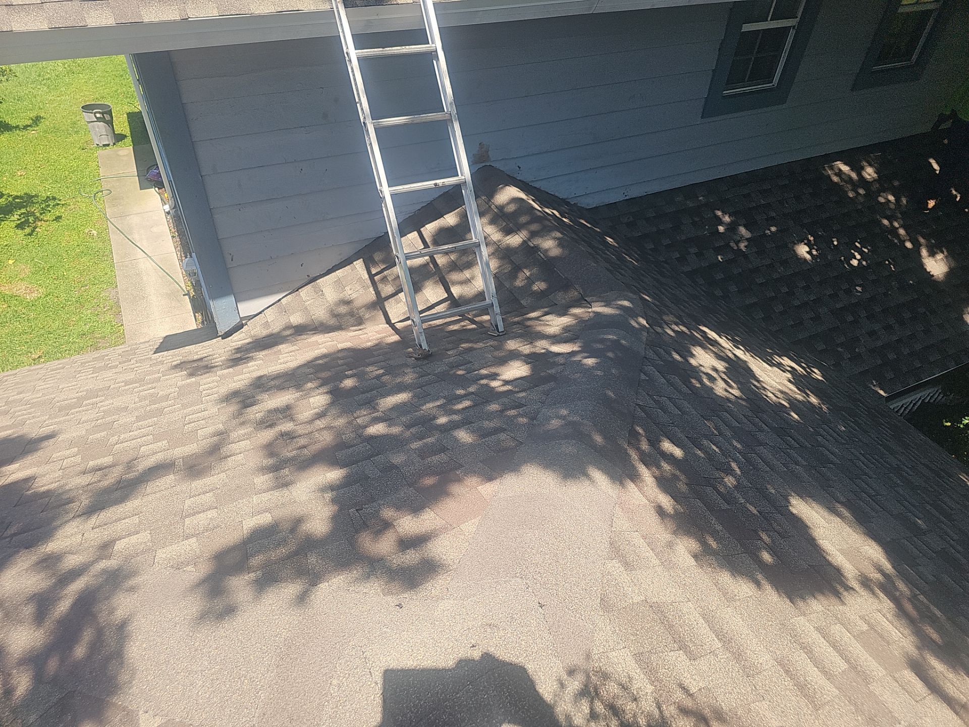 Project in St. Petersburg 33702 by Mitchell Roofing Company LLC 