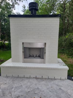 Outdoor Fireplace in Tomball, TX