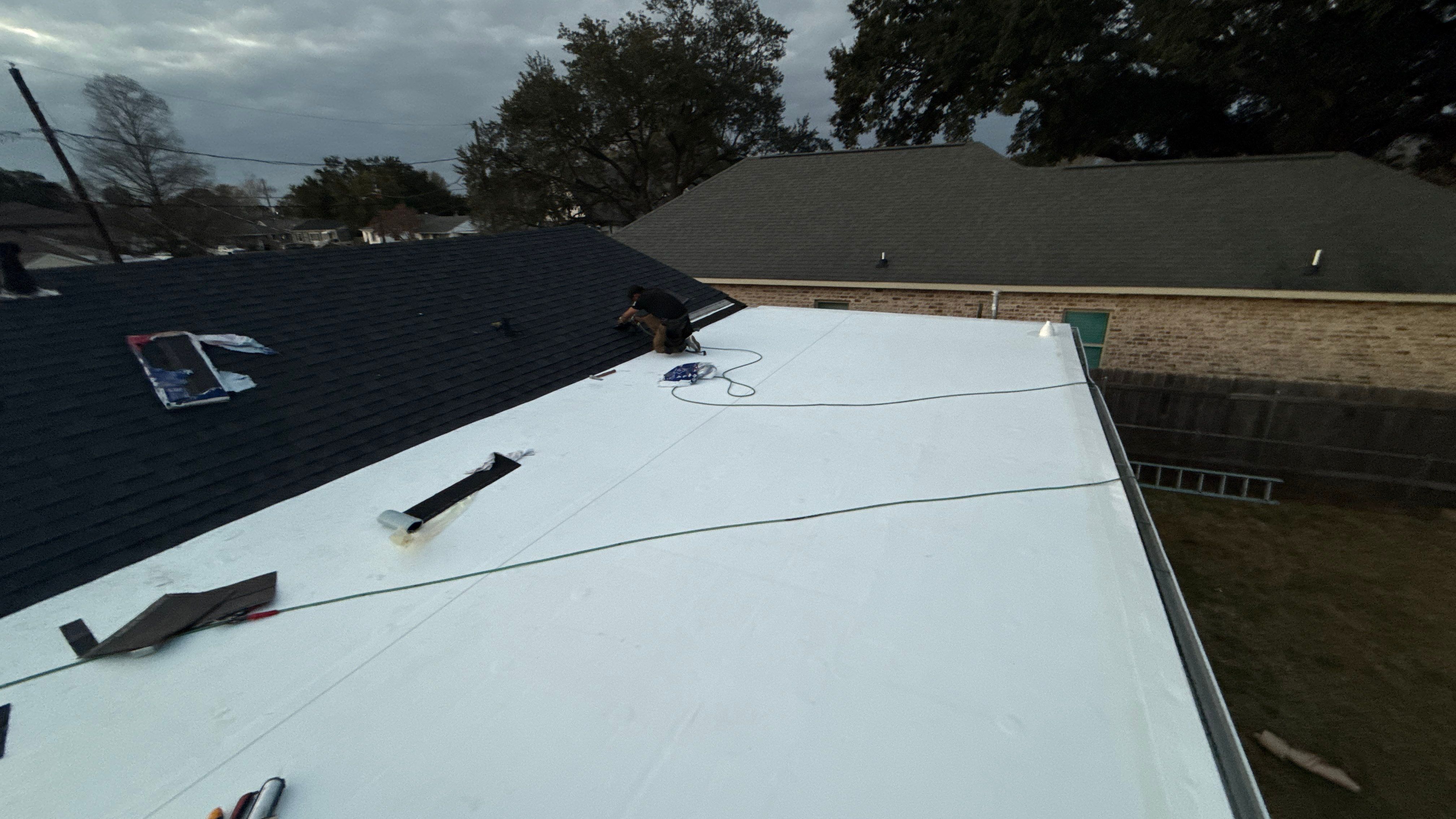 Roof Replacement in New Orleans by HDS Contractors