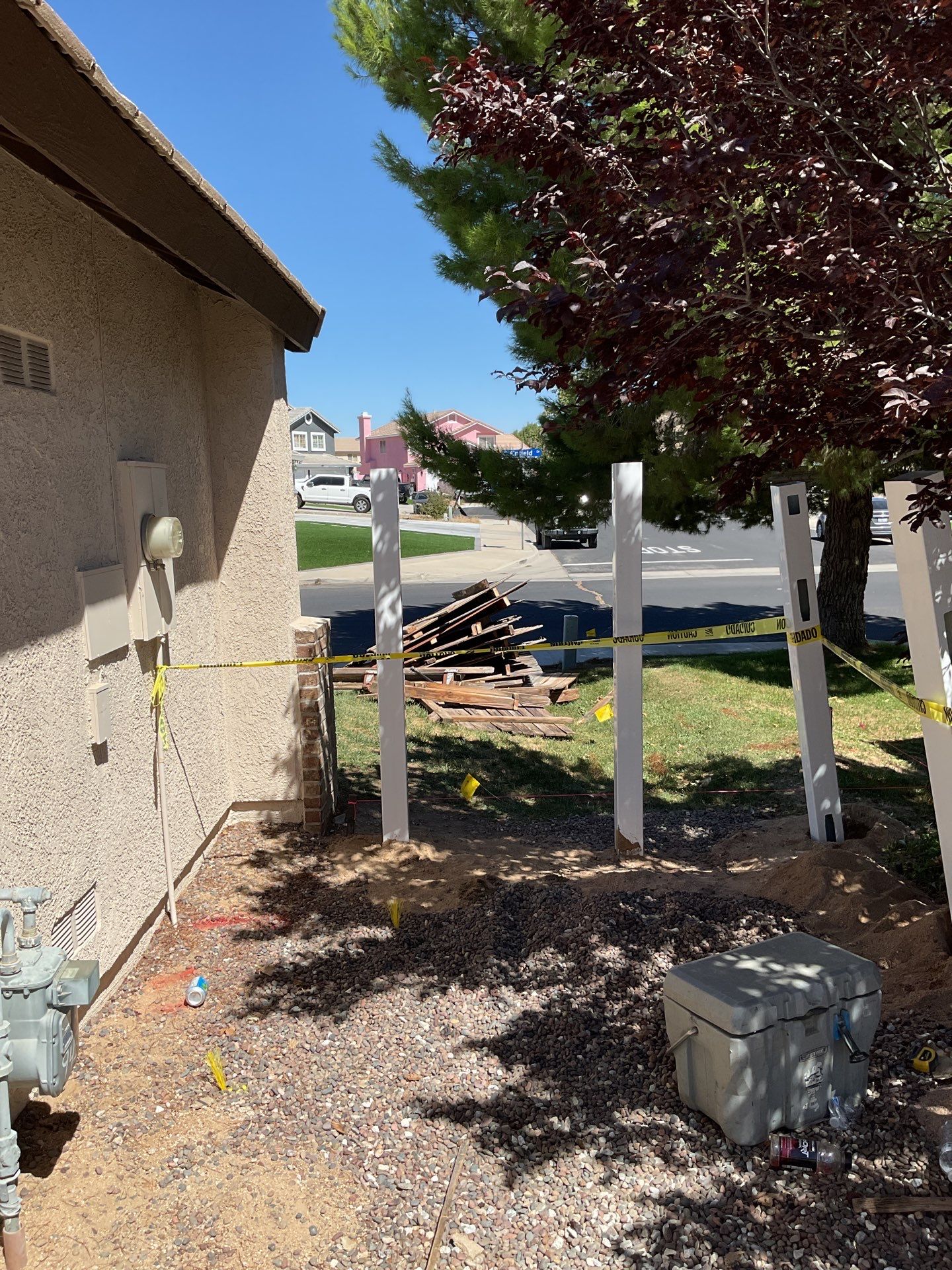 Lattice Vinyl with Privacy Vinyl Fence by Fence Guys Inc.