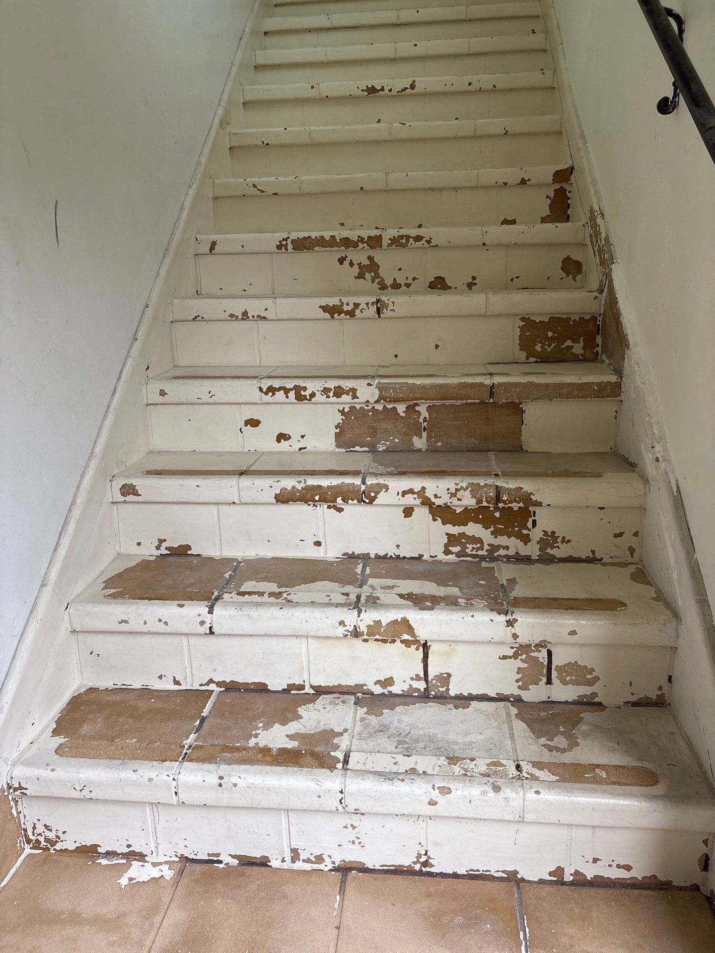 Sandblasting Paint Off Interior Staircase In Los Angeles, CA by La Power Washing Inc