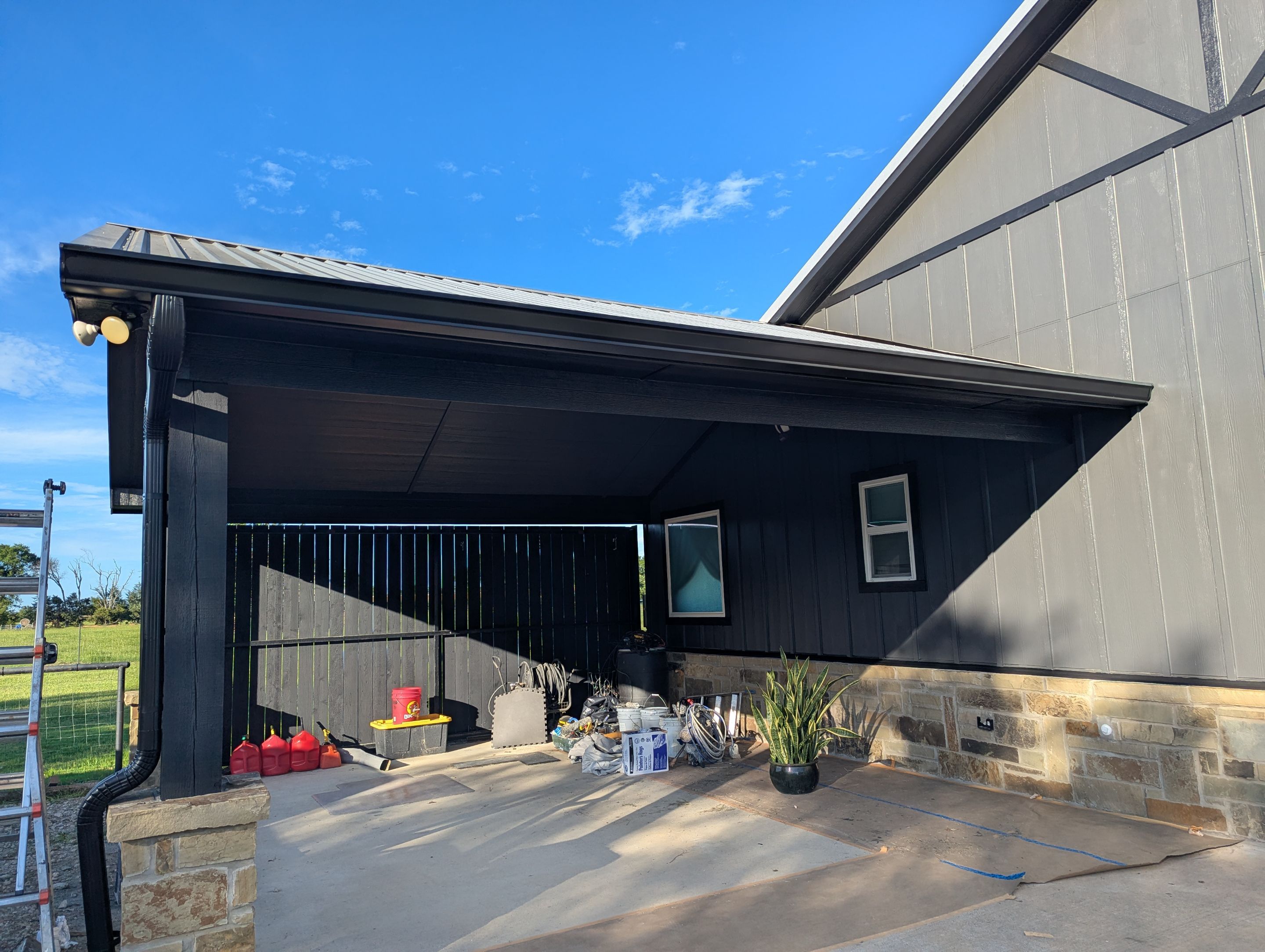 A Complete Exterior Repaint in Edgewood, TX by Quality Coats Painting