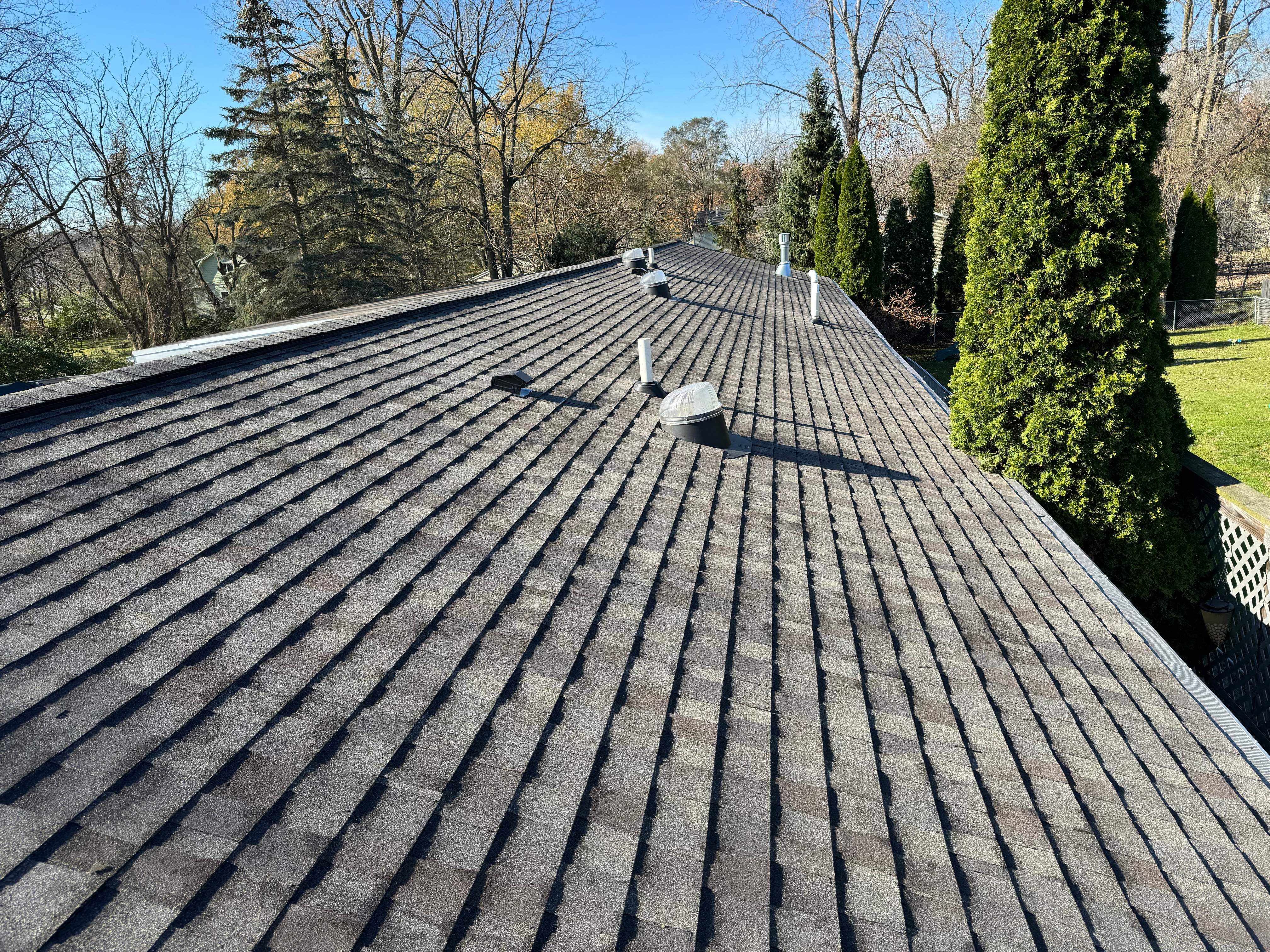 Residential Roofing Installation using Certainteed Landmark ClimateFlex. by GRACCO
