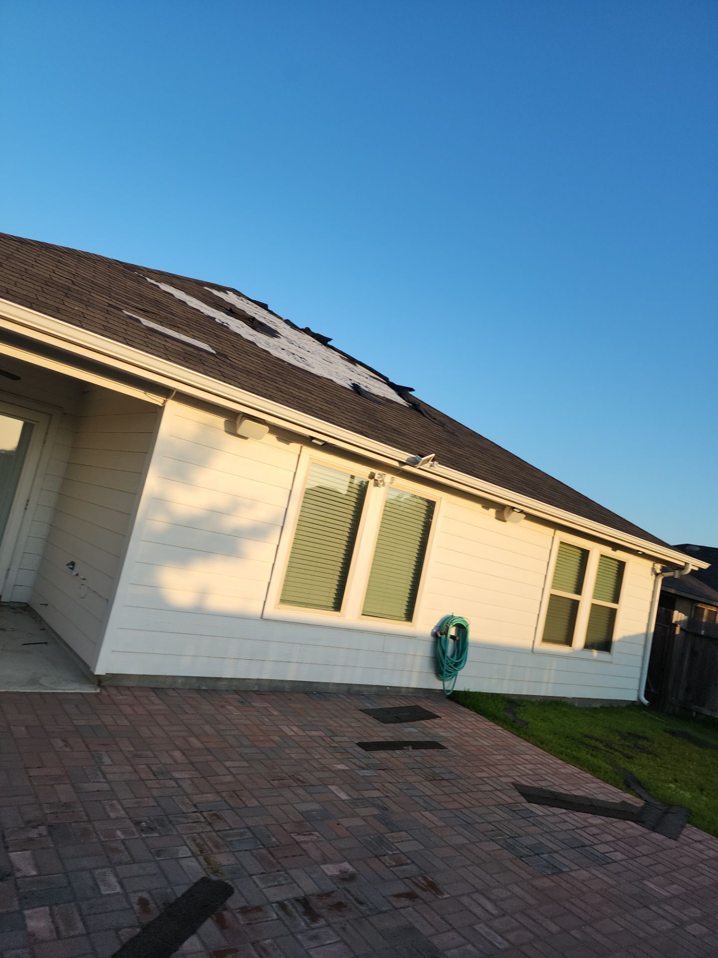 Residential Roofing Installation using Owen's Corning Duration (Lifetime) Shingles by Roof Repair Company
