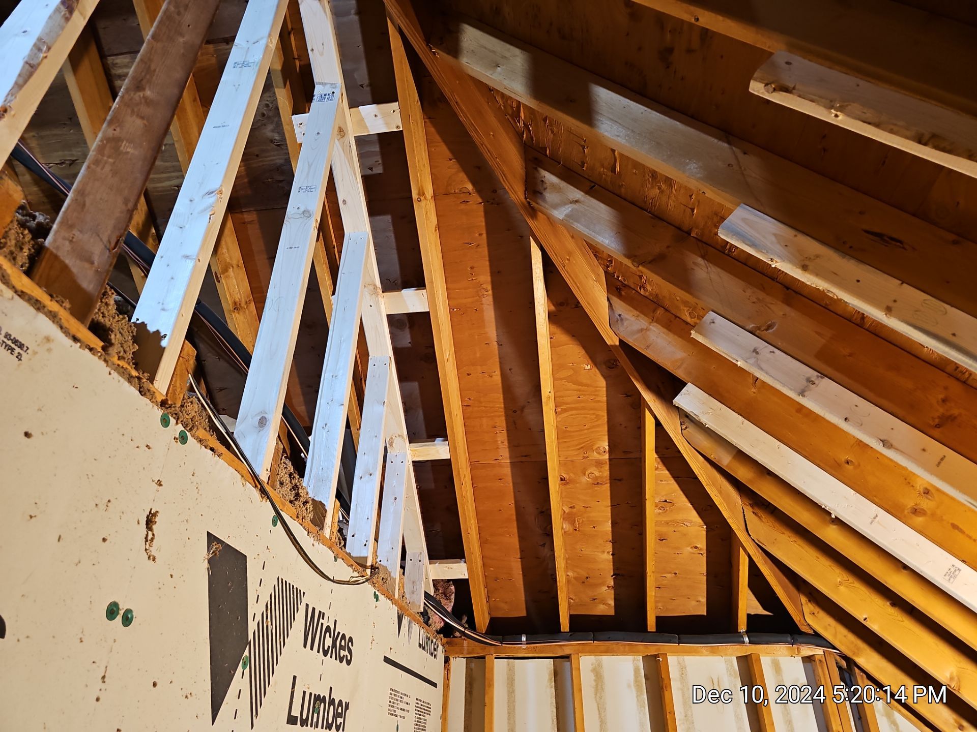 Bathroom Addition using close cell spray foam by M.Y INSULATION LLC